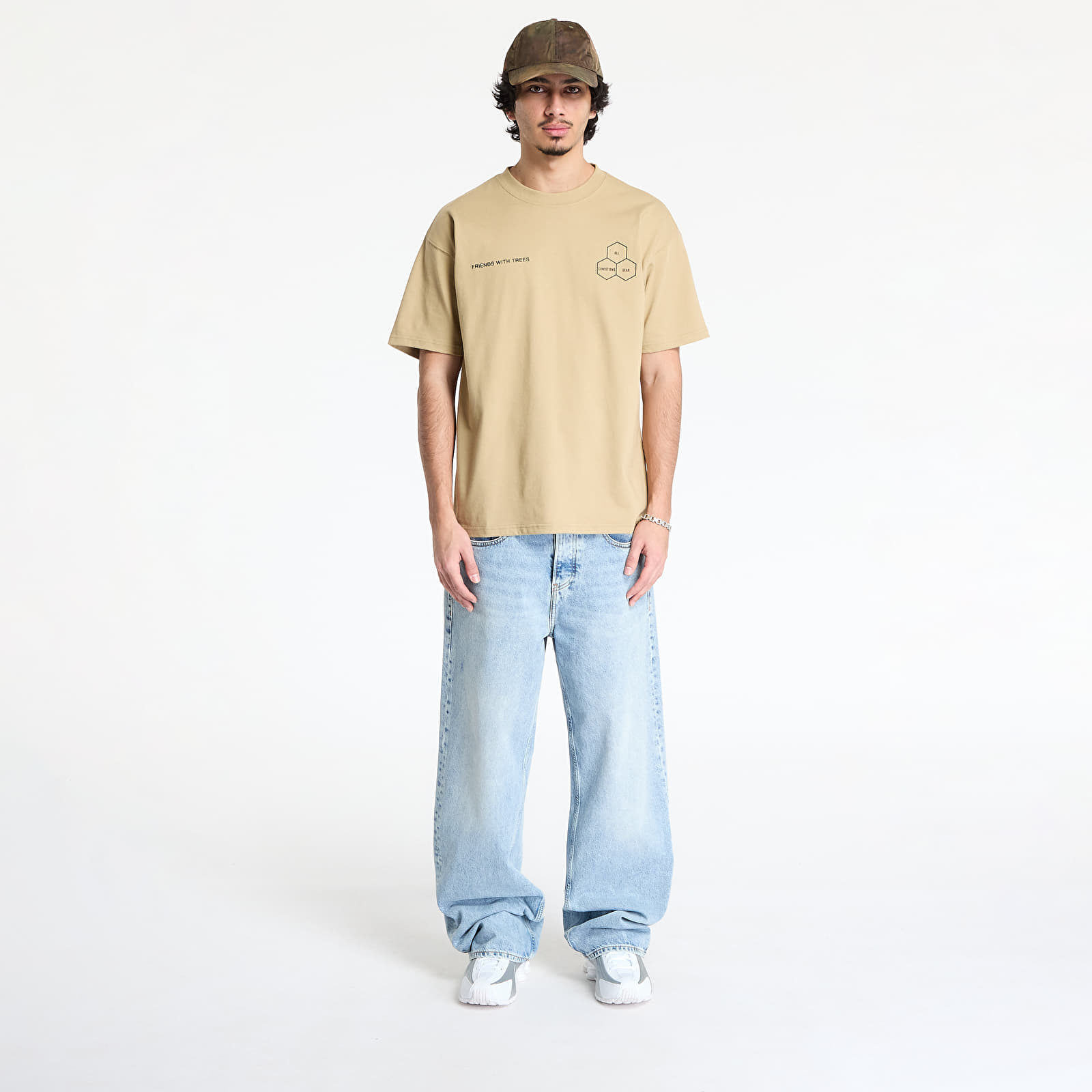 Vyriški marškinėliai Nike ACG "Walking Tree" Men's Dri-FIT T-Shirt Parachute Beige