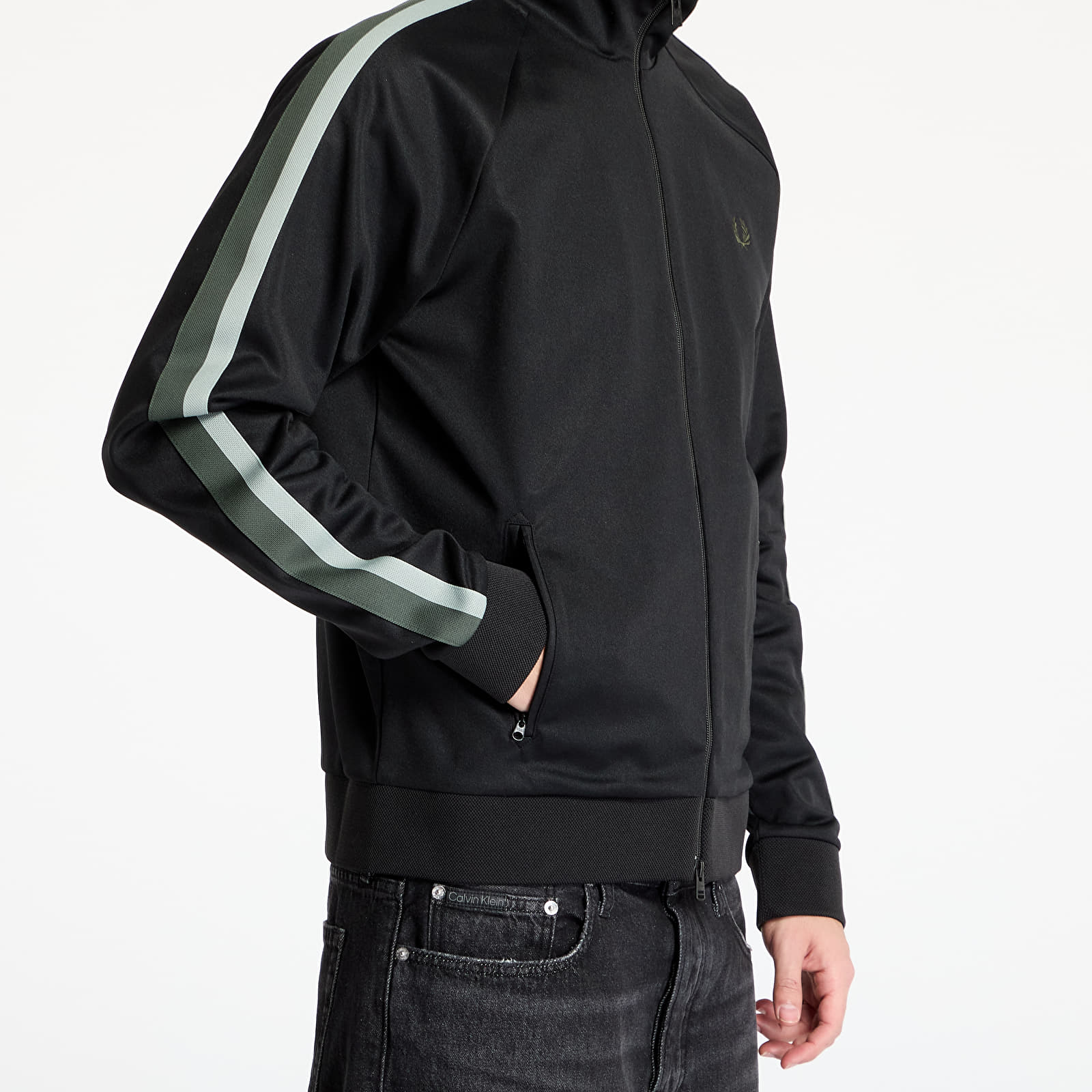 Muške majice FRED PERRY Two Colour Tape Track Jacket Black