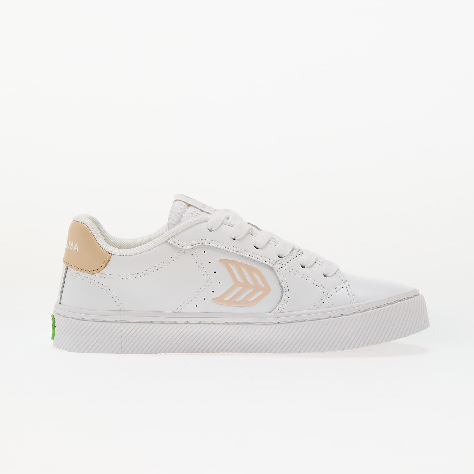 Women's sneakers and shoes Cariuma W Salvas White/ Shifting Sand