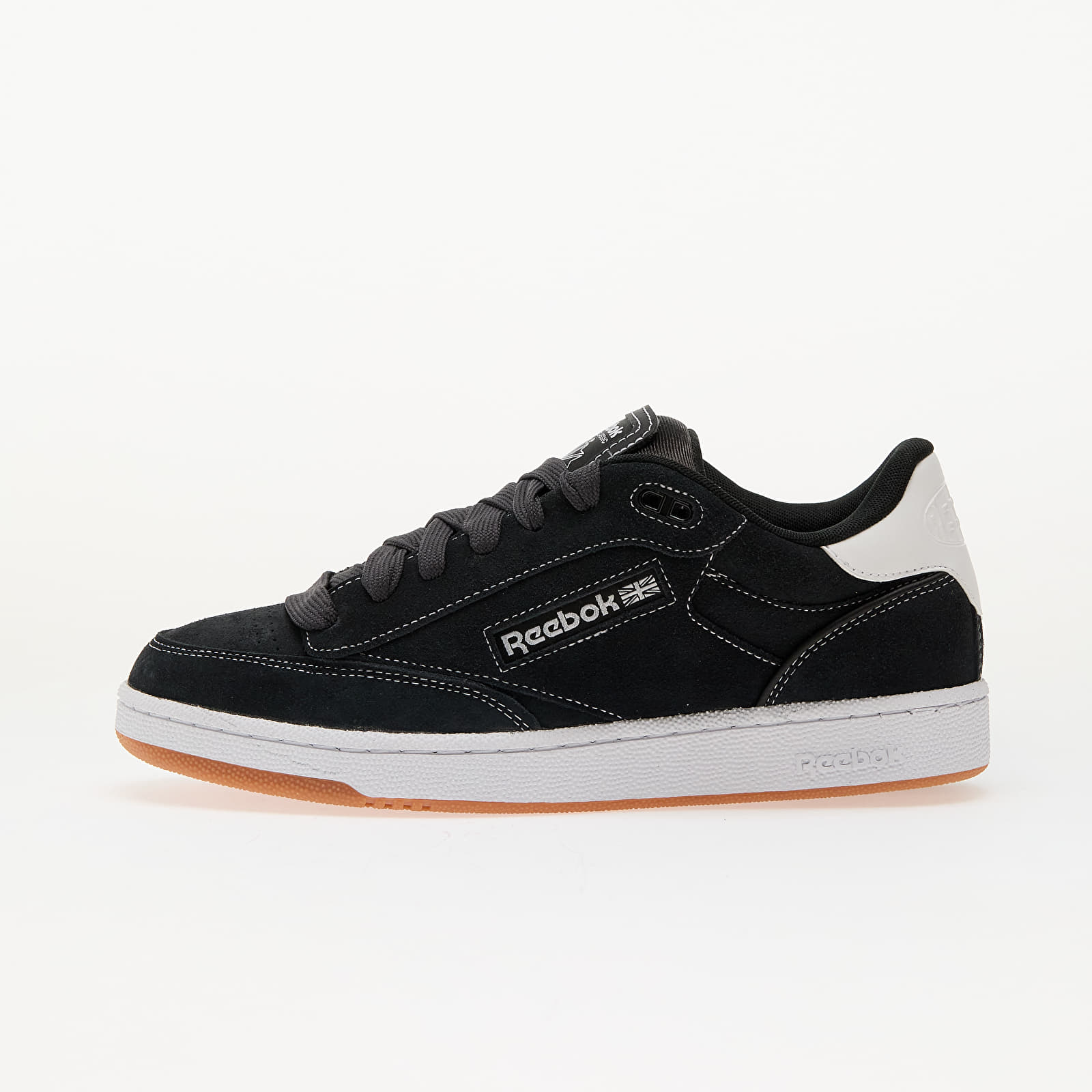 Men's sneakers and shoes Reebok Club C Bulc Cln Washedblack/ Black/ White