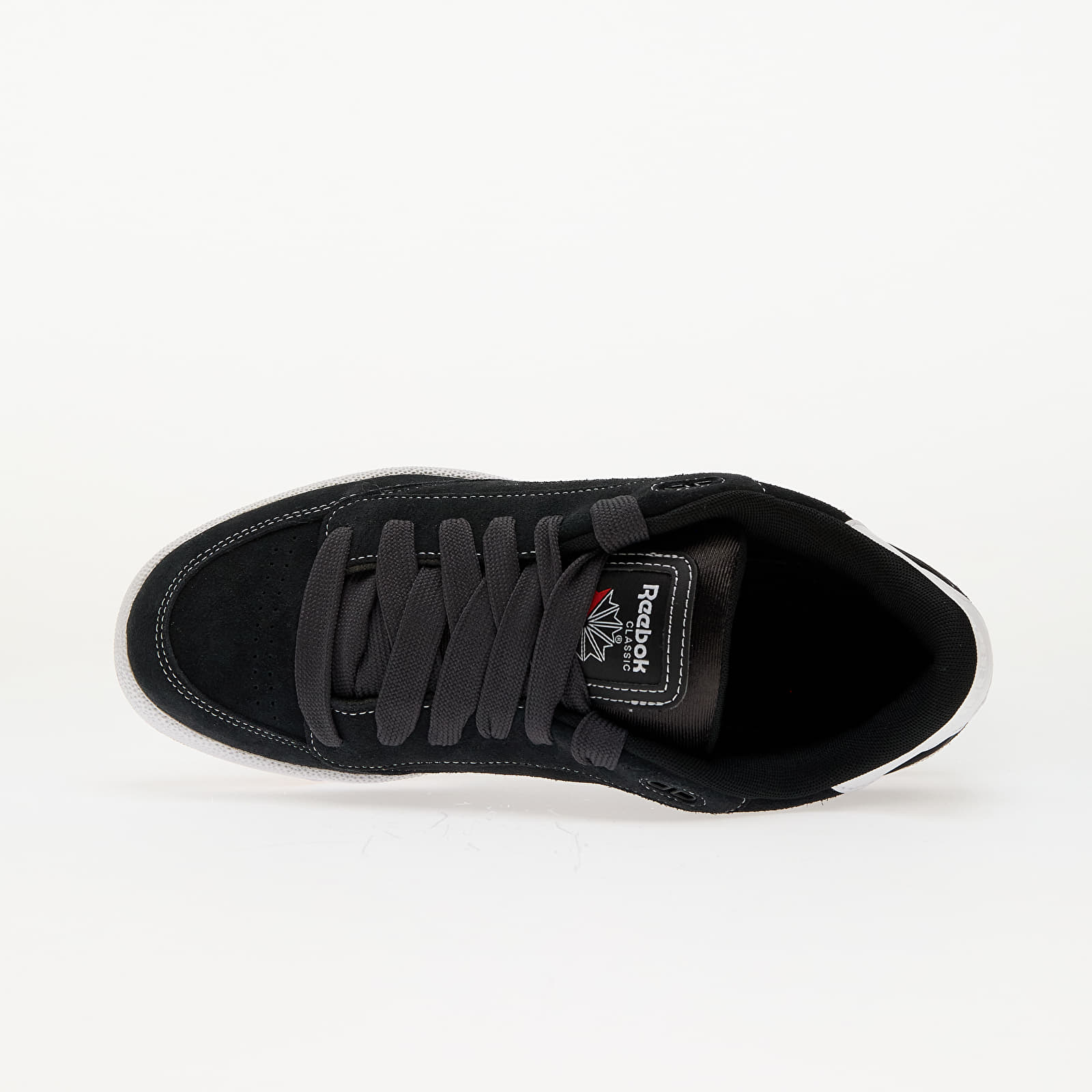 Men's sneakers and shoes Reebok Club C Bulc Cln Washedblack/ Black/ White