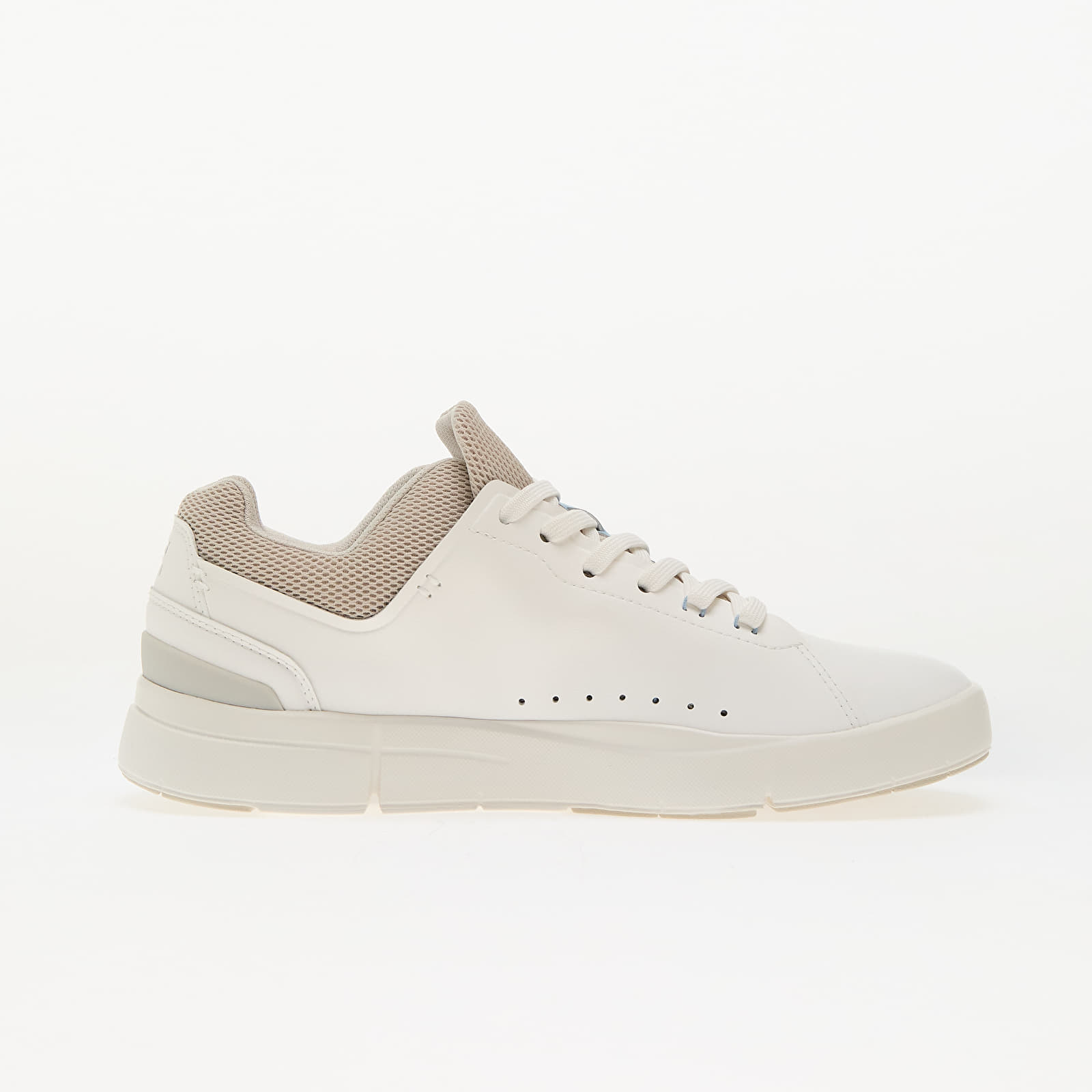 Men's sneakers and shoes On M The Roger Advantage White/ Sand