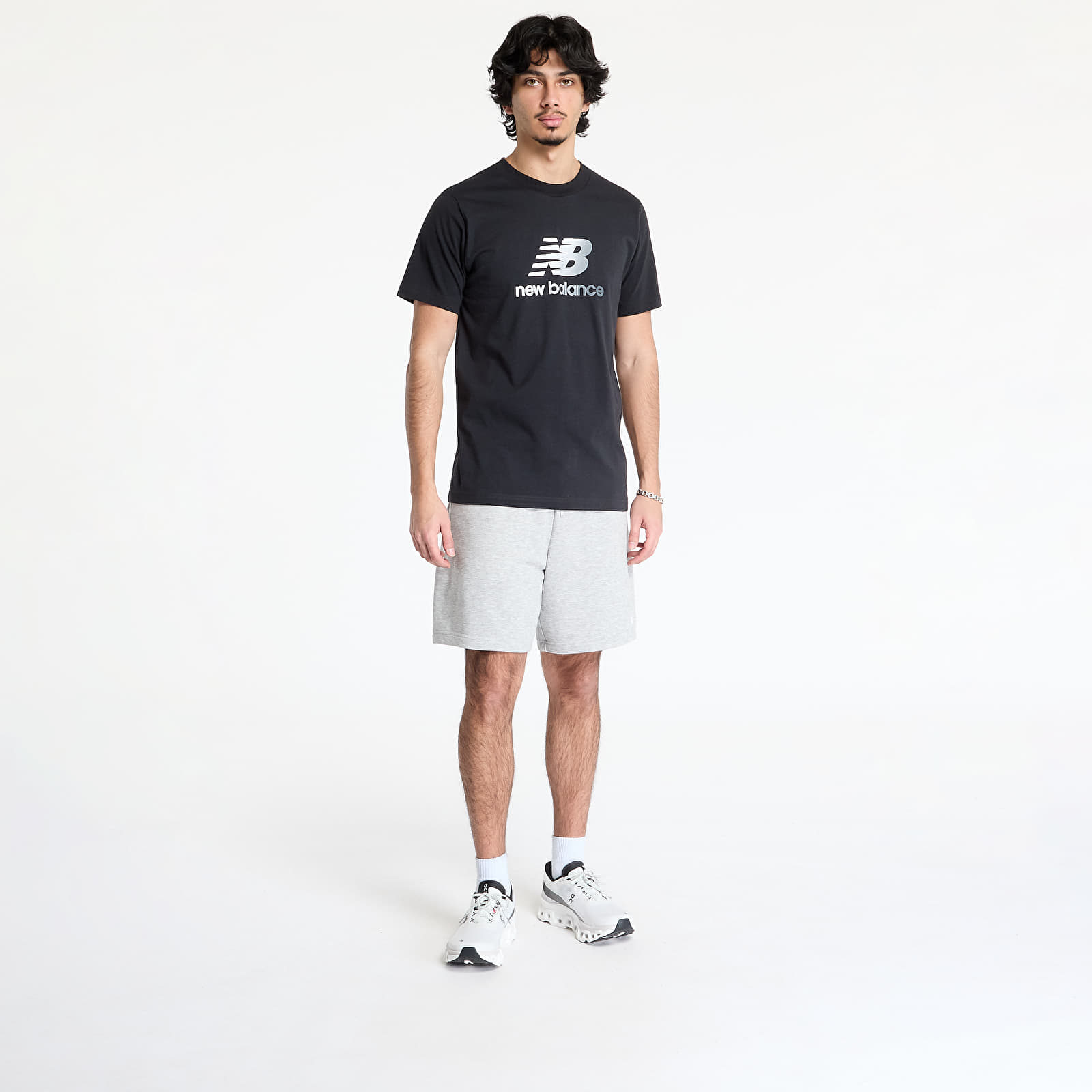 T-särgid New Balance Sport Essentials Gradient Black
