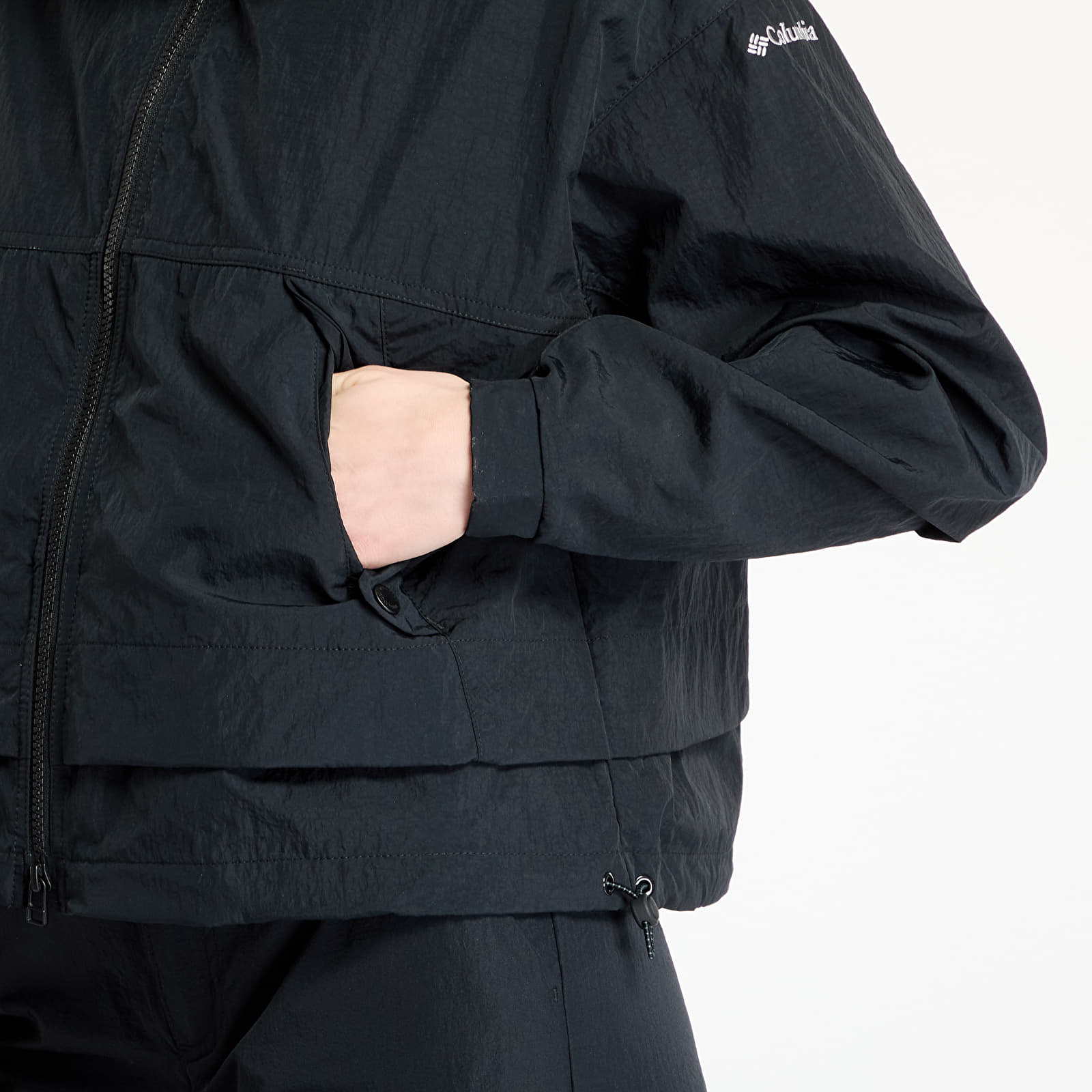 Naiste tuulepluusid Columbia Paracutie™ II Windbreaker Black