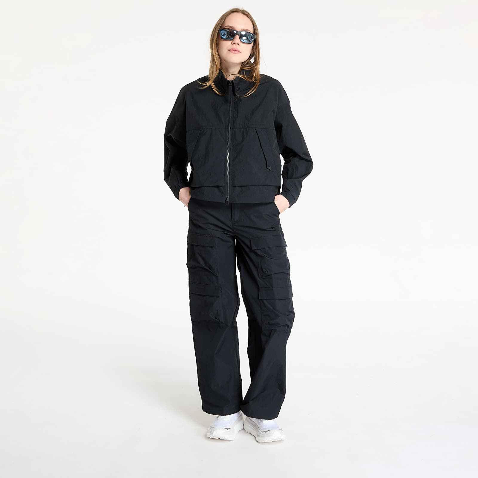 Naiste tuulepluusid Columbia Paracutie™ II Windbreaker Black