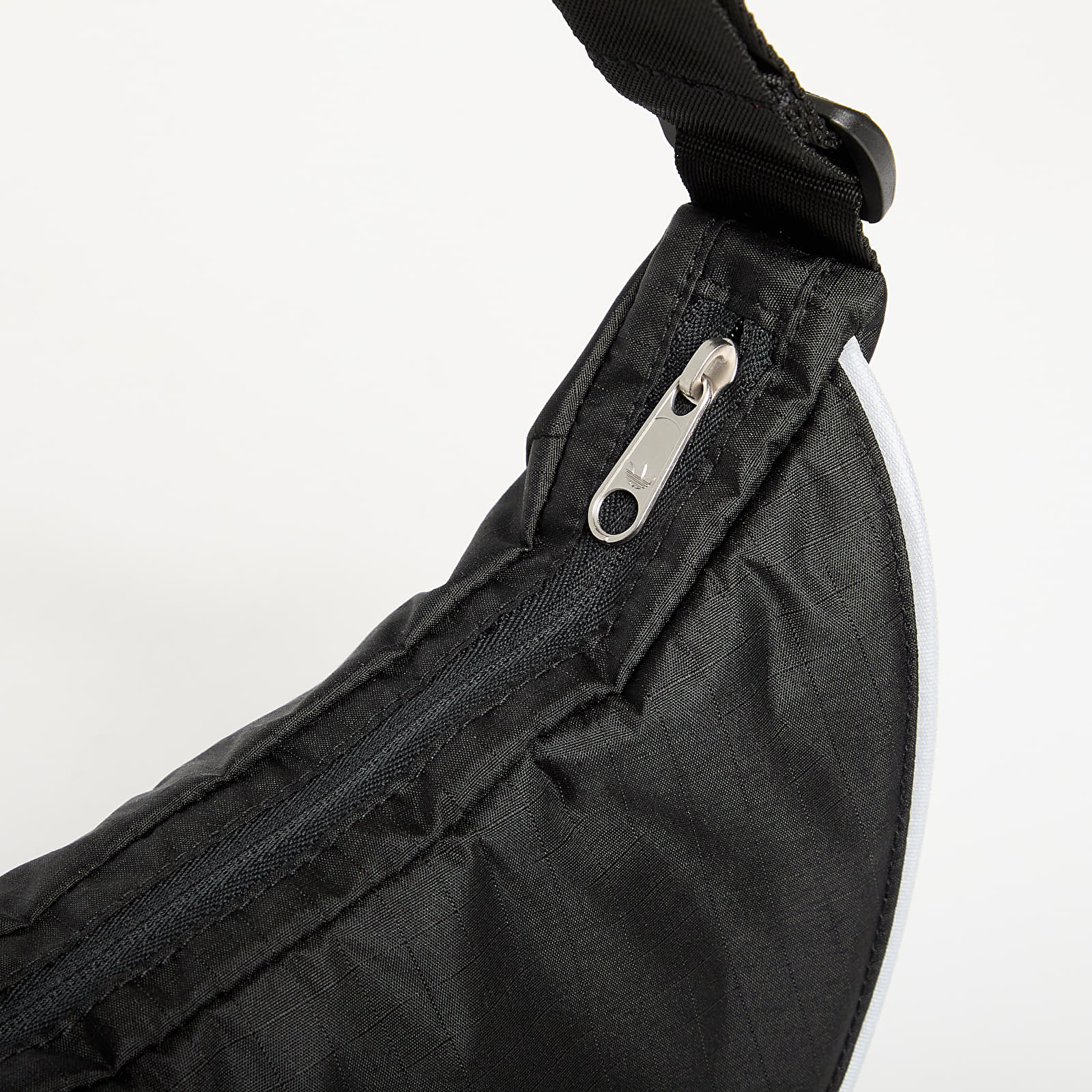 Umhängetaschen adidas Shoulderbag Black/ Black