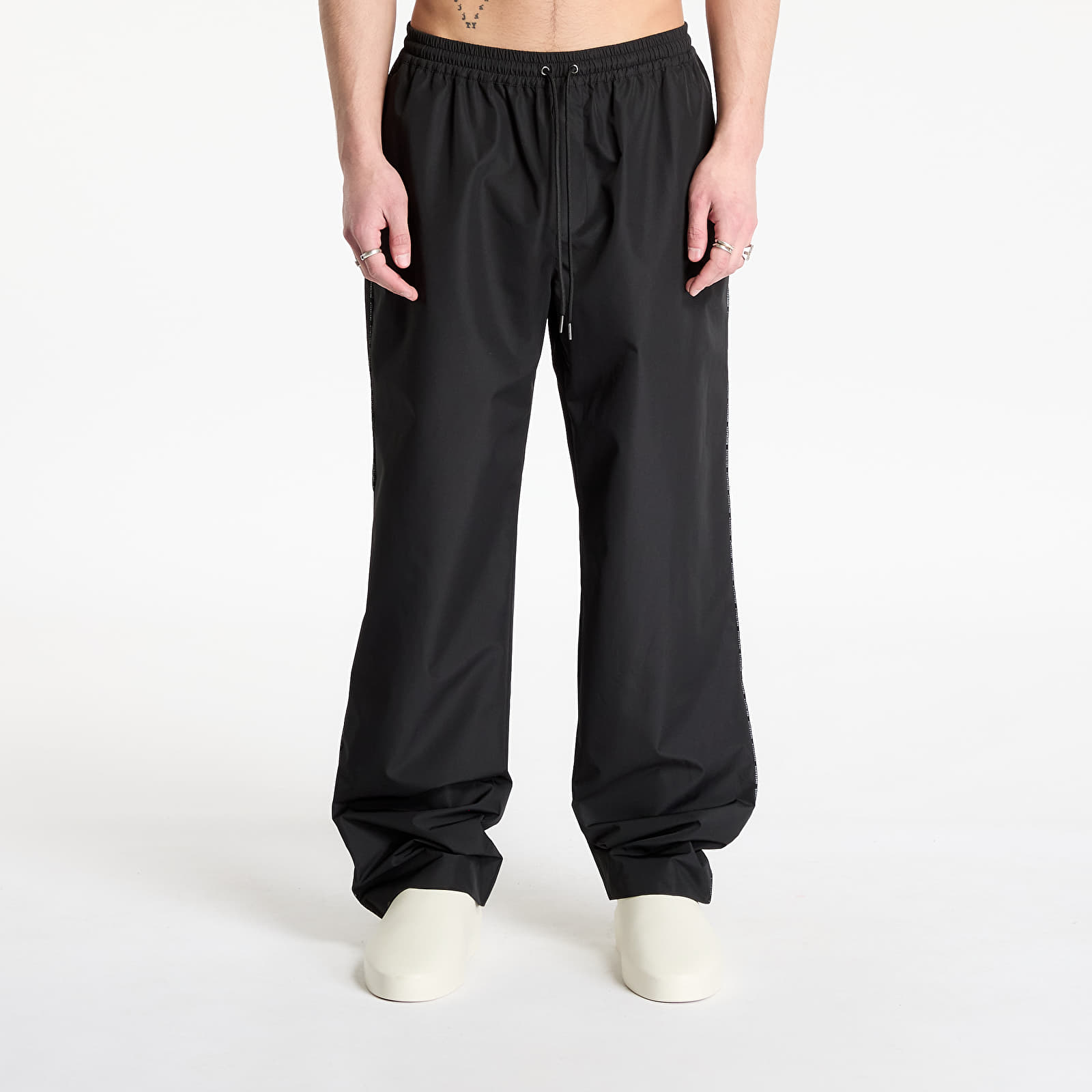 Meeste püksid Daily Paper Amadi Trackpants Black