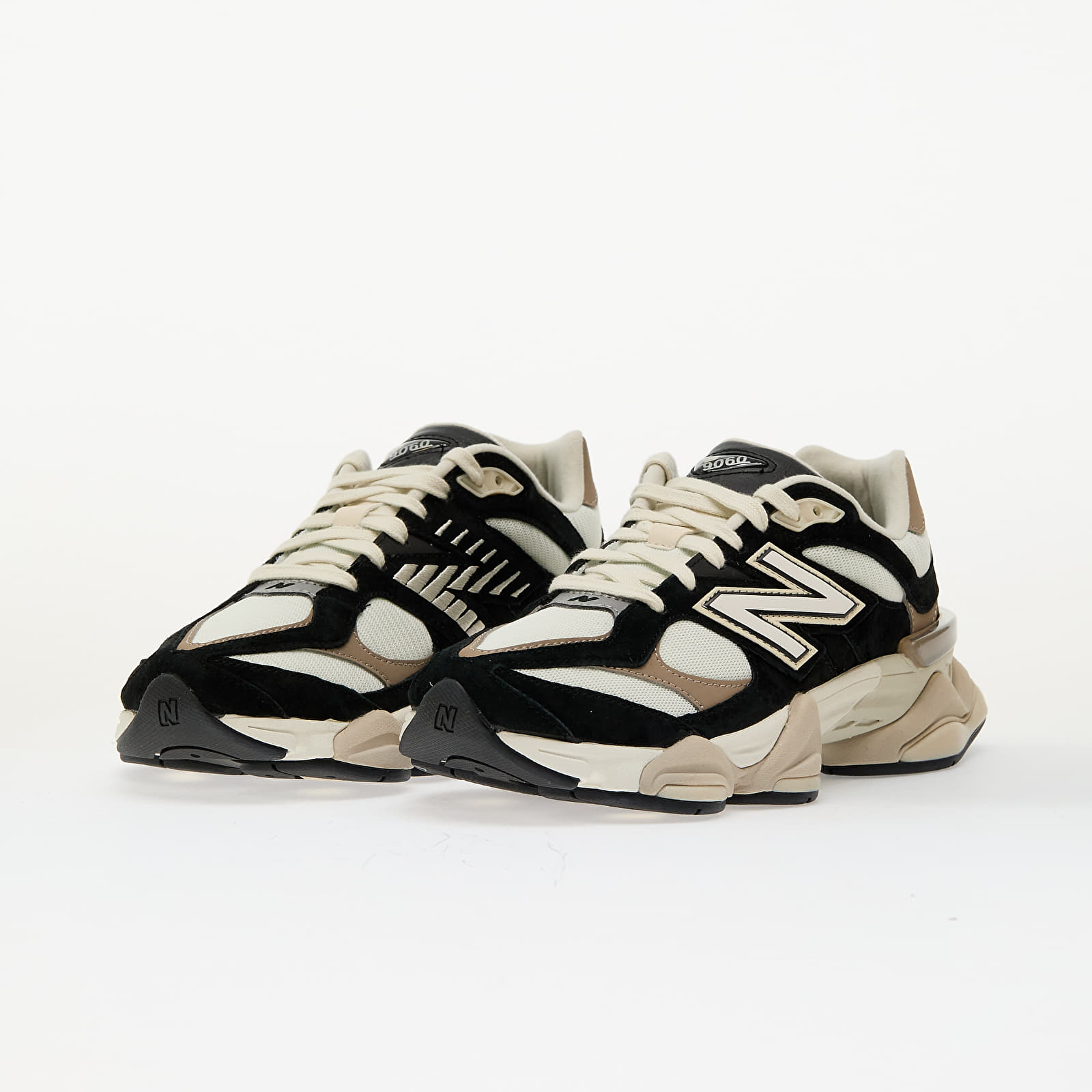 Turnschuhe und Schuhe für Männer New Balance 9060 Sea Salt/ Bone