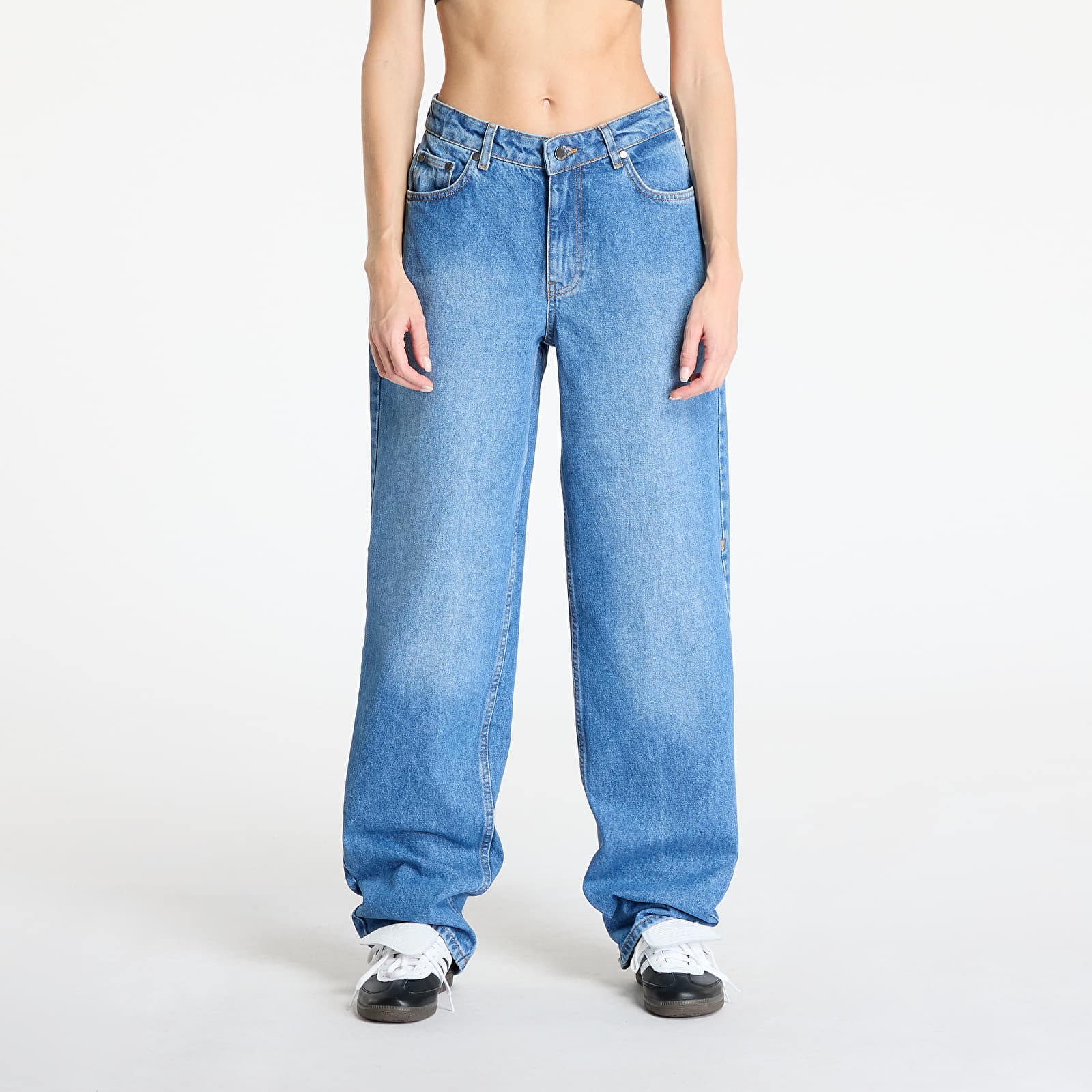 Teksad ja püksid Daily Paper Asola Avery Pants Light Blue
