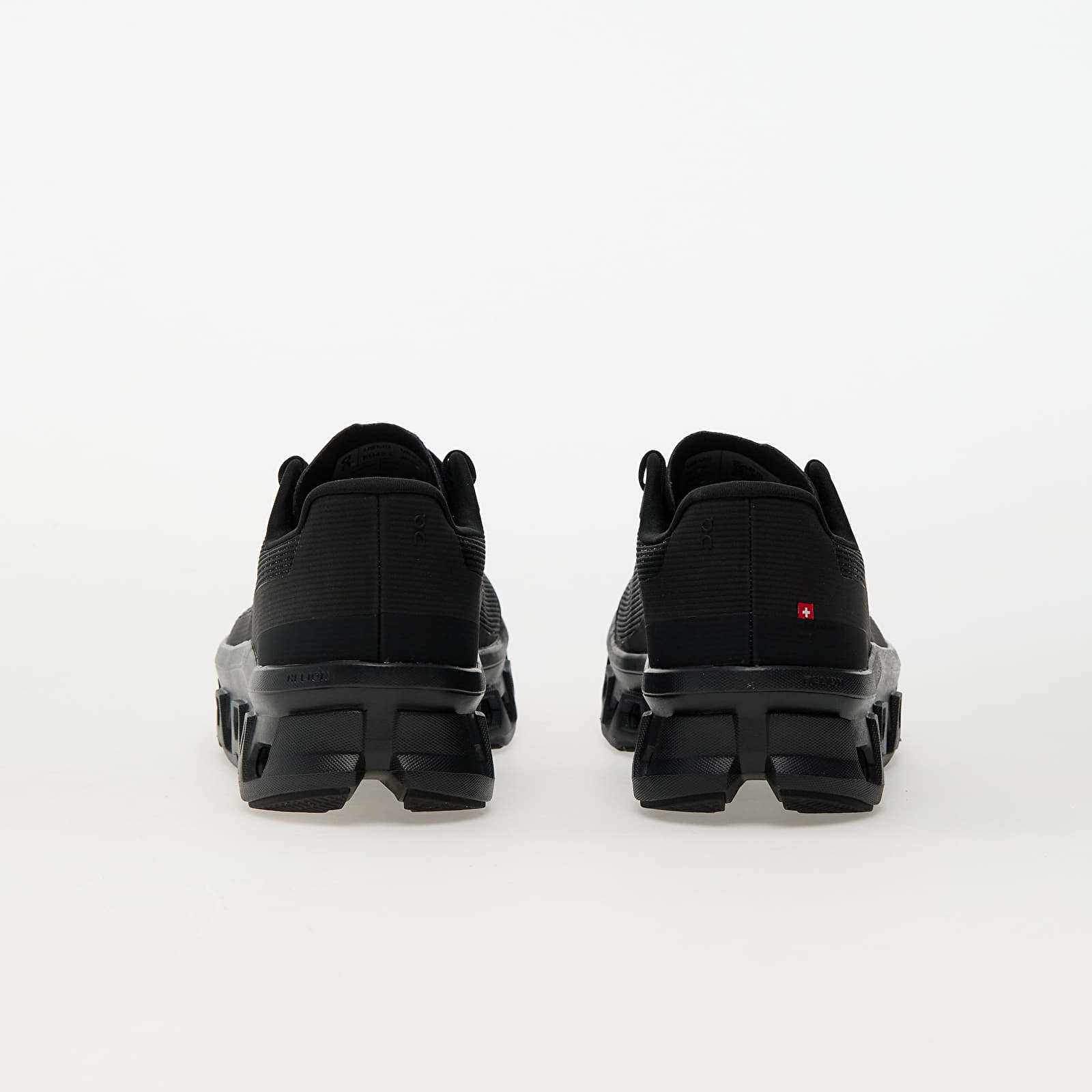 Men's sneakers and shoes On M Cloudmonster Void Black/ Black