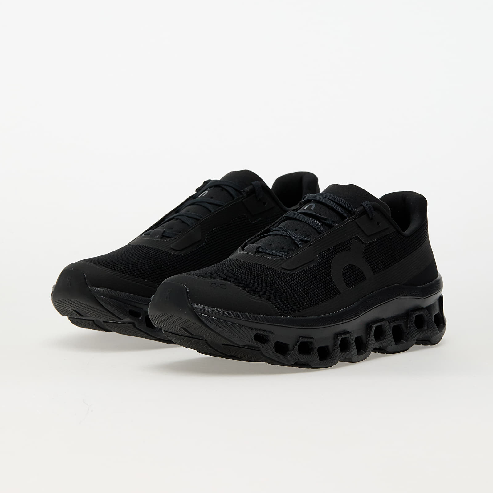 Men's sneakers and shoes On M Cloudmonster Void Black/ Black