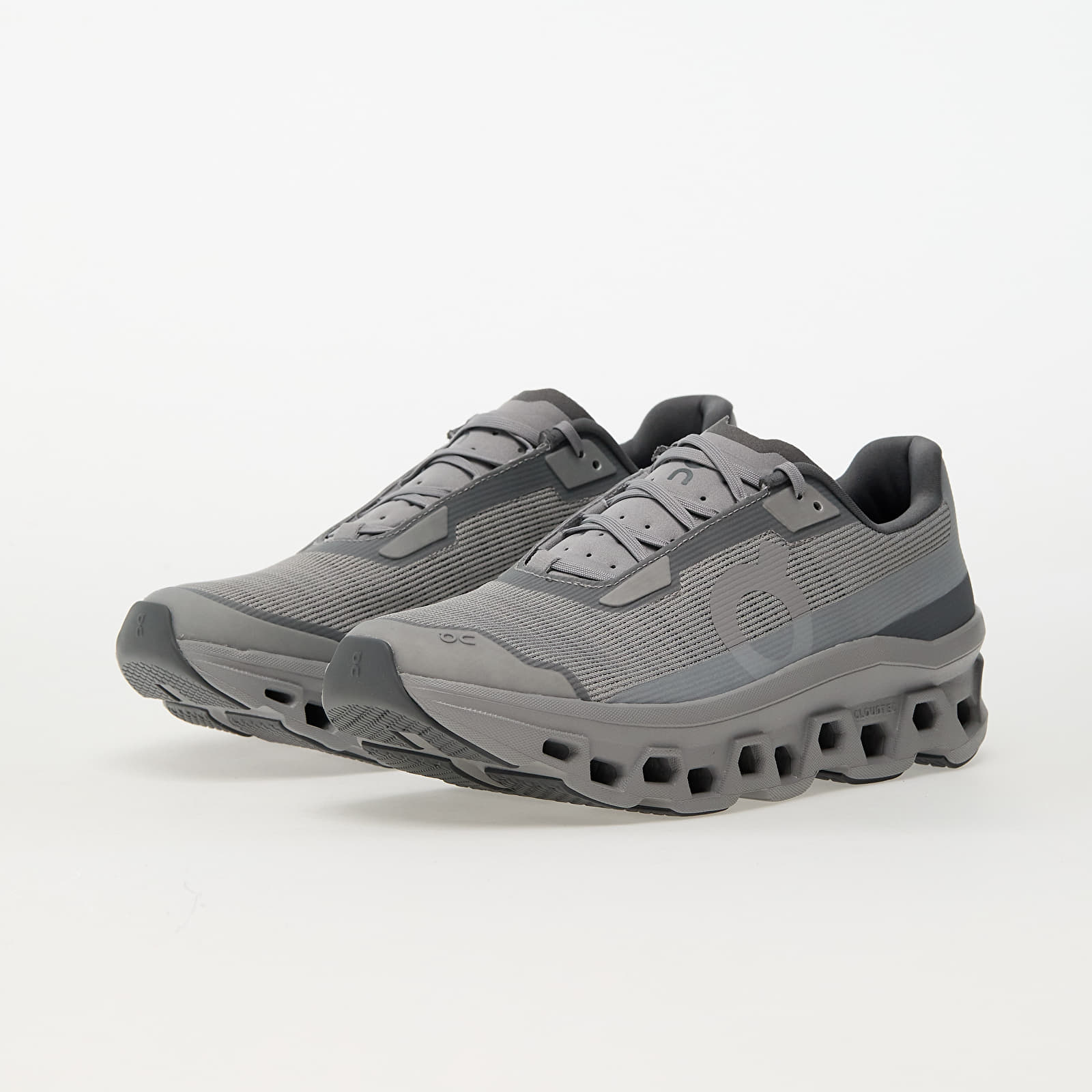 Men's sneakers and shoes On M Cloudmonster Void Alloy/ Glacier