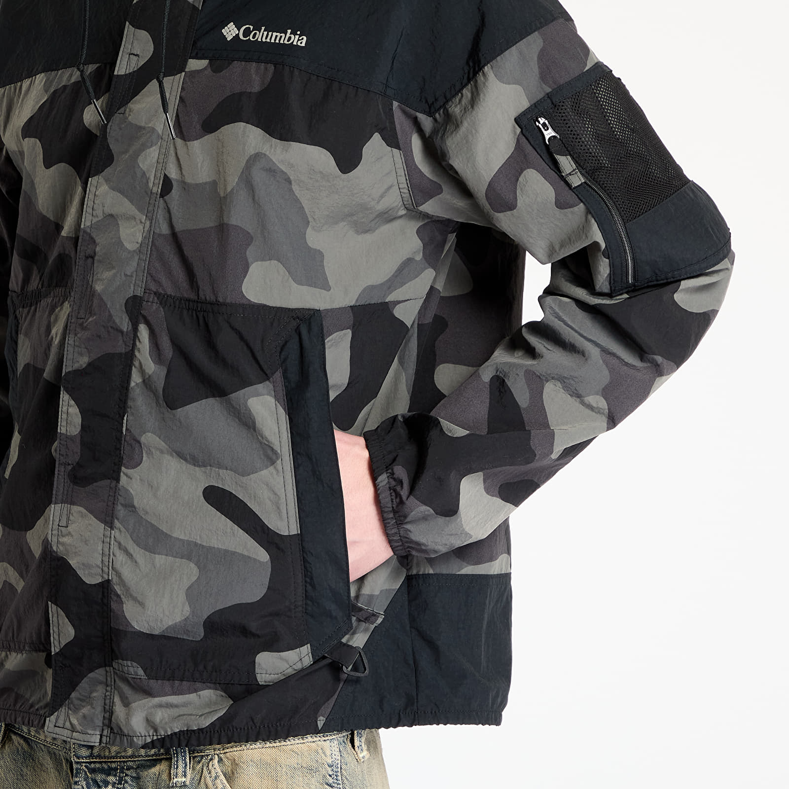 Miesten tuulitakit Columbia Challenger™ II Novelty Windbreaker Black Mod Camo/ Black