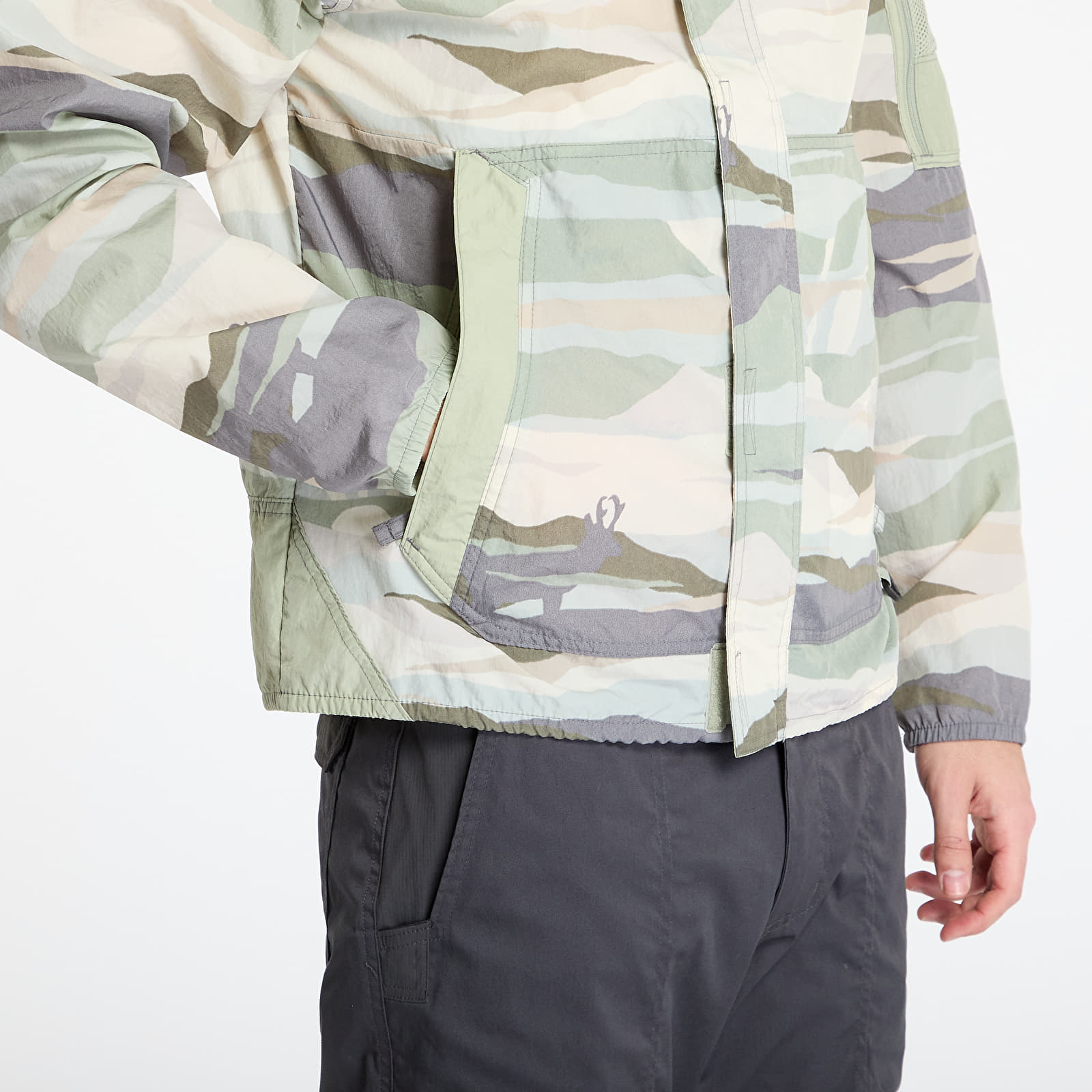 Meeste tuulepluusid Columbia Challenger™ II Novelty Windbreaker Safari Roque Valley/ Safari