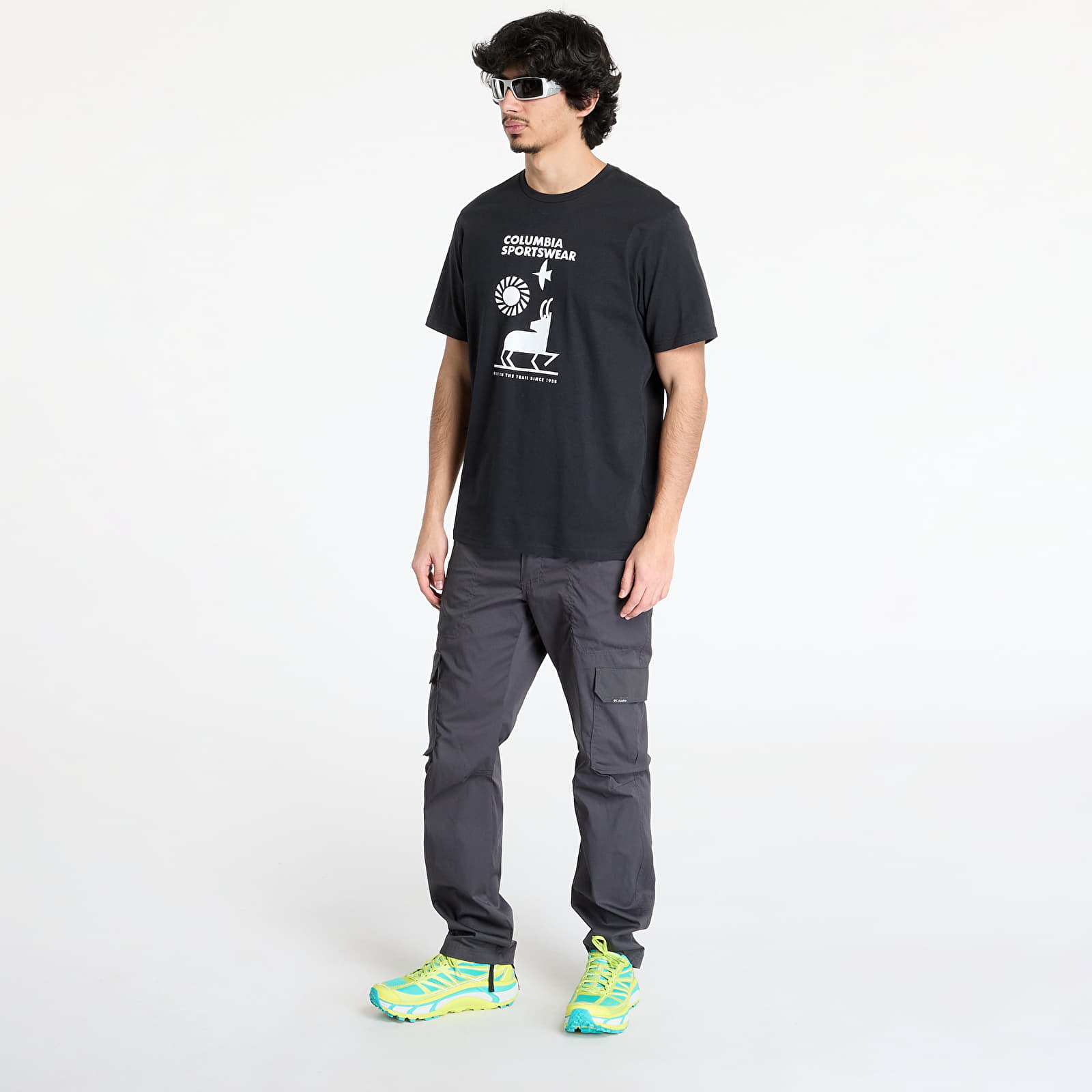 Men's T-shirts Columbia Explorers Canyon™ SS Tee Black/ Naturally Outdoor