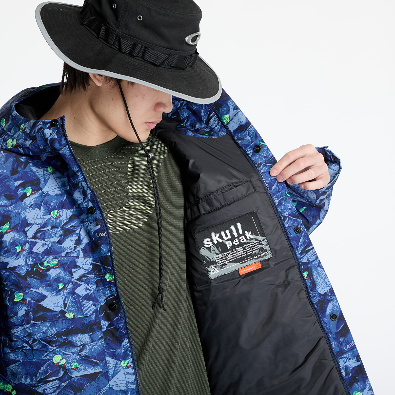 Men's jackets Nike ACG PrimaLoft® "Skull Peak" Men's Storm-FIT Full-Zip Jacket Midnight Navy/ Black/ Black/ Summit White