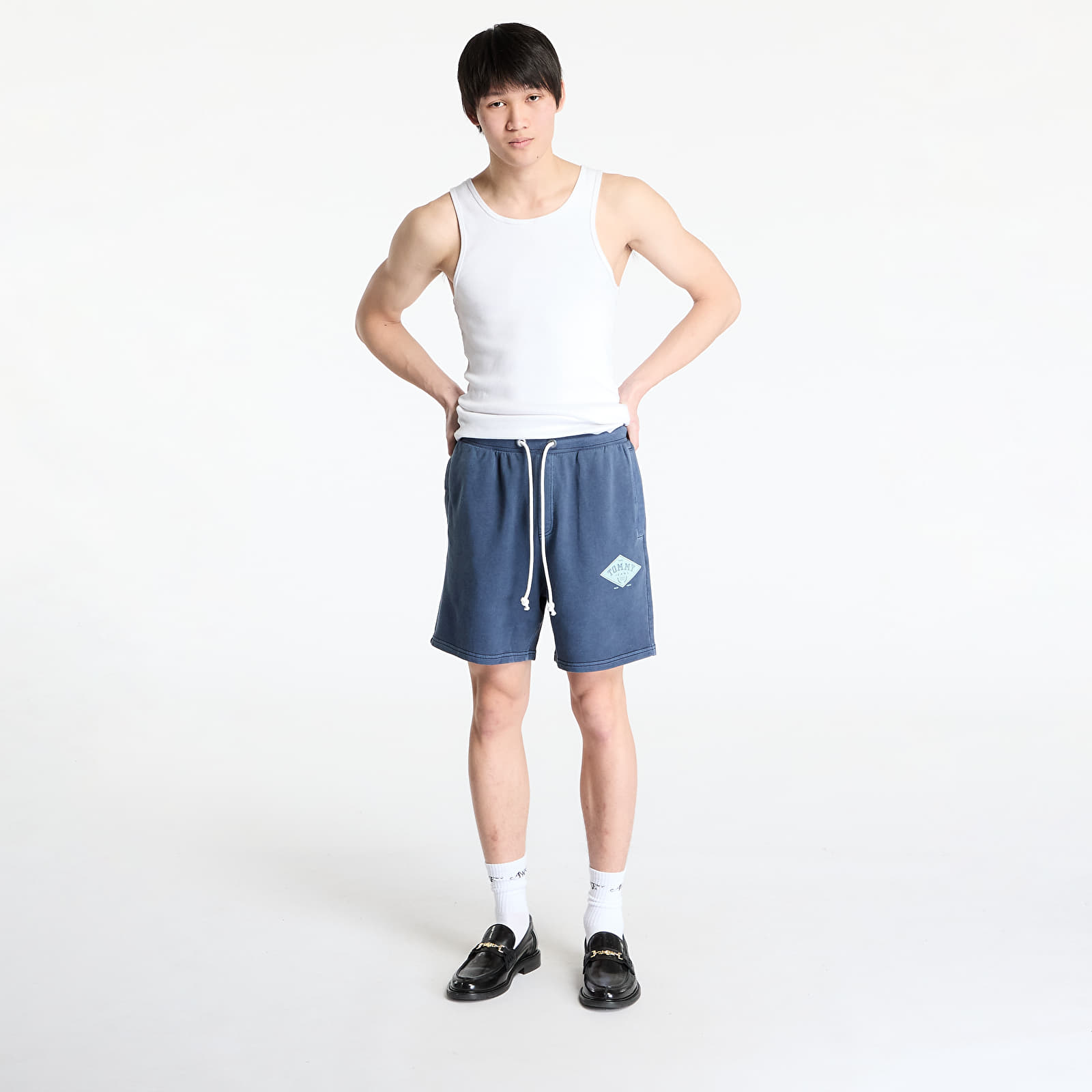 Férfi rövidnadrágok Tommy Jeans Regular Varsity Grap Shorts Blue