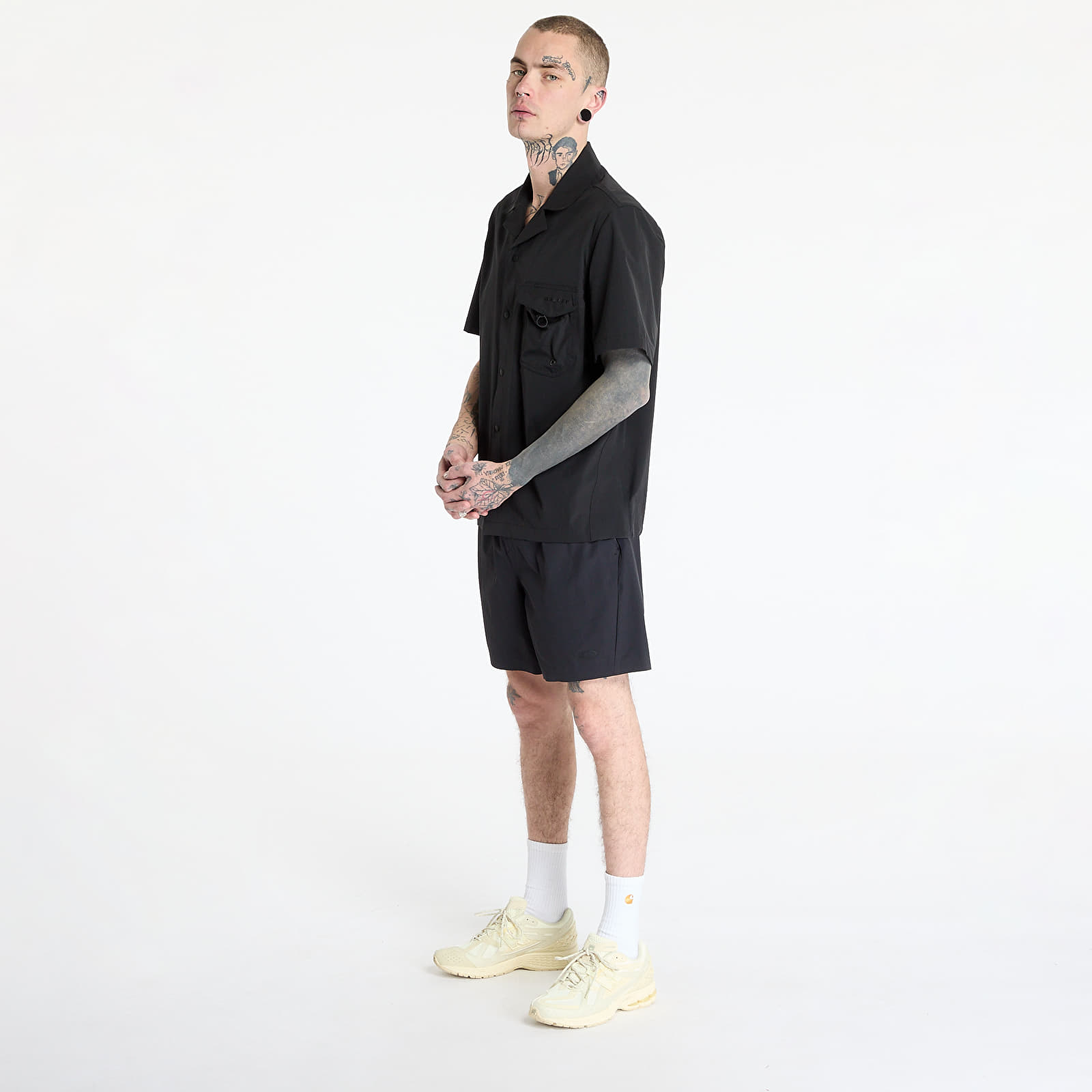 Meeste särgid Oakley Cuban Collar Shortsleeve Shirt Blackout