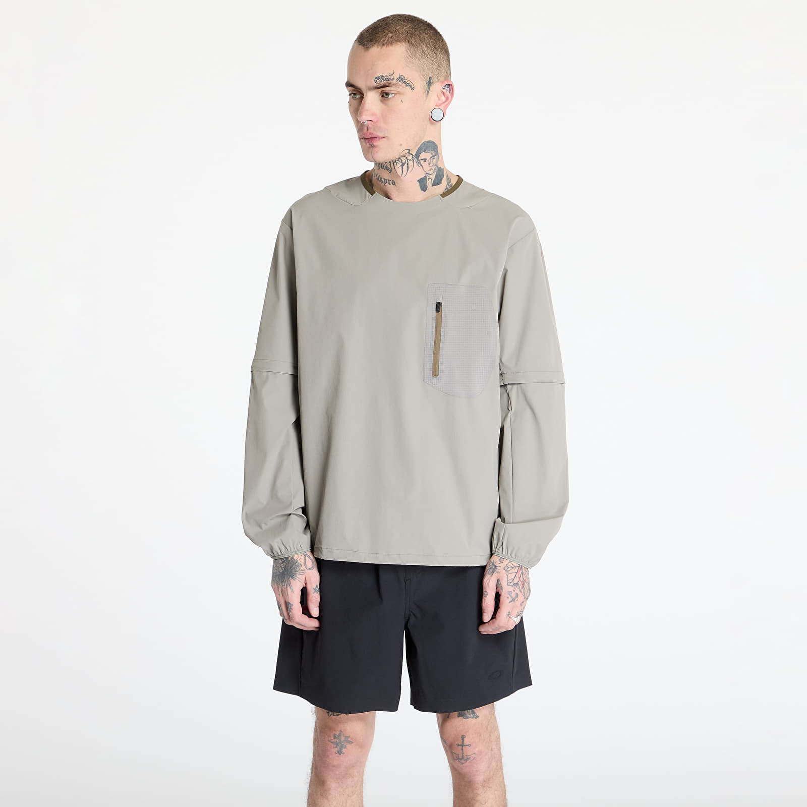 T-Shirts Männer Oakley Latitude Flight Convert Shell Tee Boulder Green