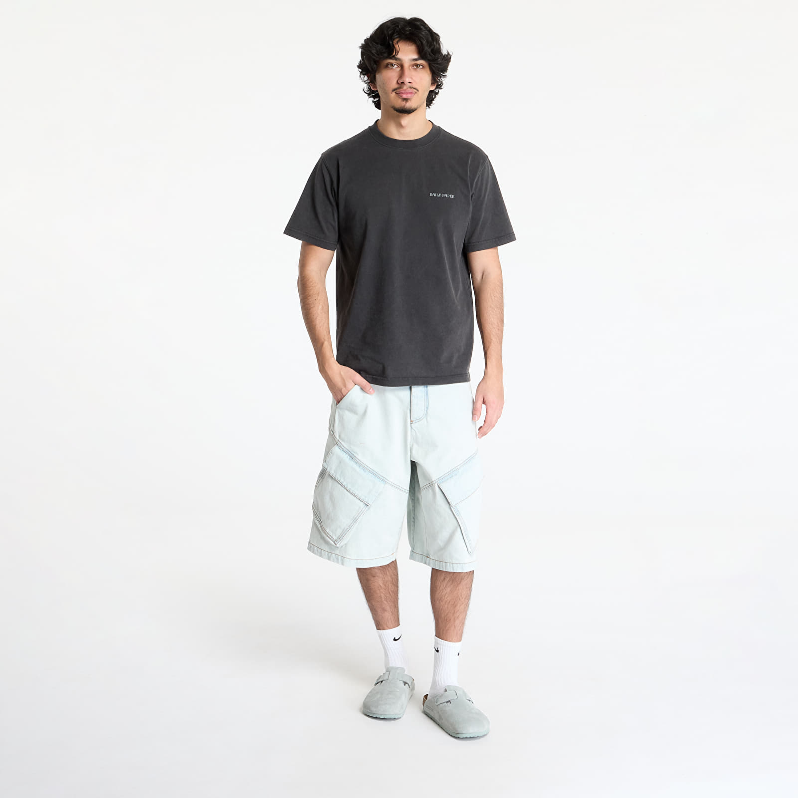 Meeste T-särgid Daily Paper Senses T-Shirt UNISEX Washed Black