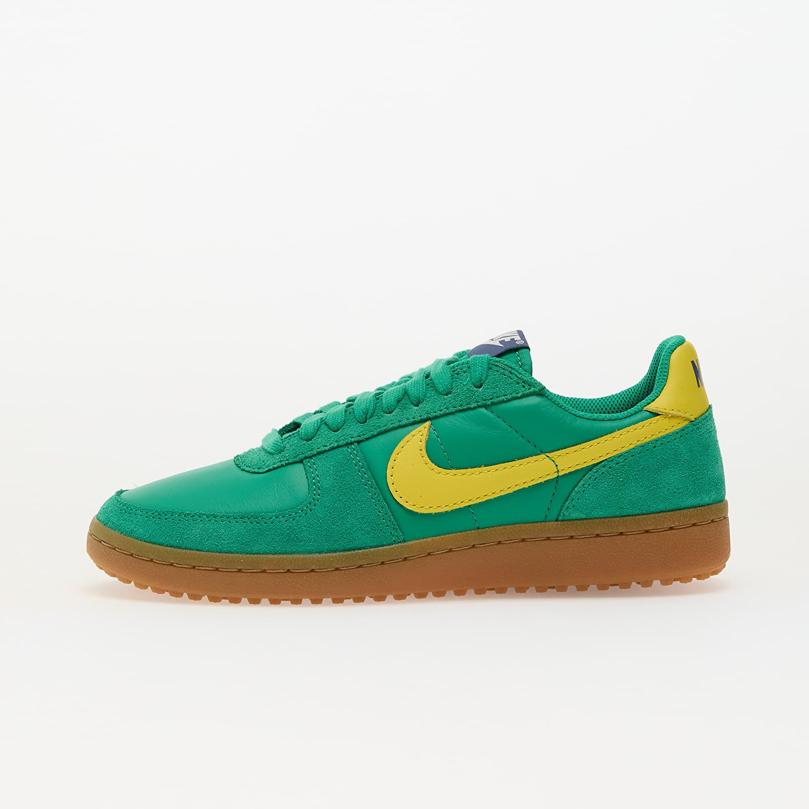 Сникърси Nike W Field General Stadium Green/ Lightening-Sail EUR 40