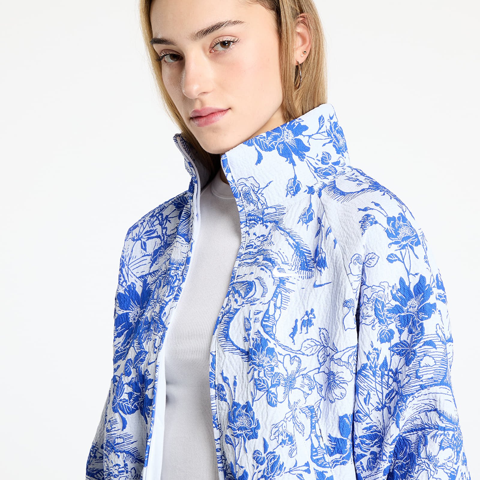 Jackets Nike Sportswear Collection Women's Oversized Jacquard Track Jacket White/ Hyper Royal/ White