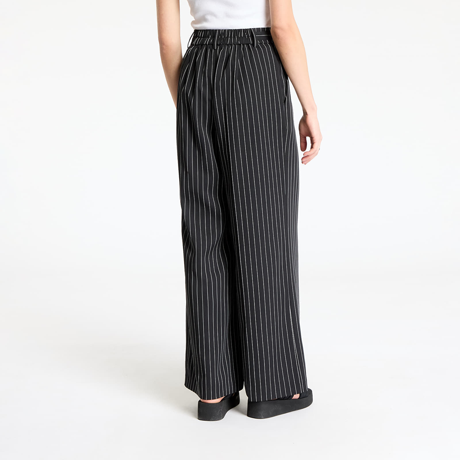 Urban Classics Παντελόνια Urban Classics Ladies Pinstripe Wide Leg Trousers Dark Grey/ White W30 - 3