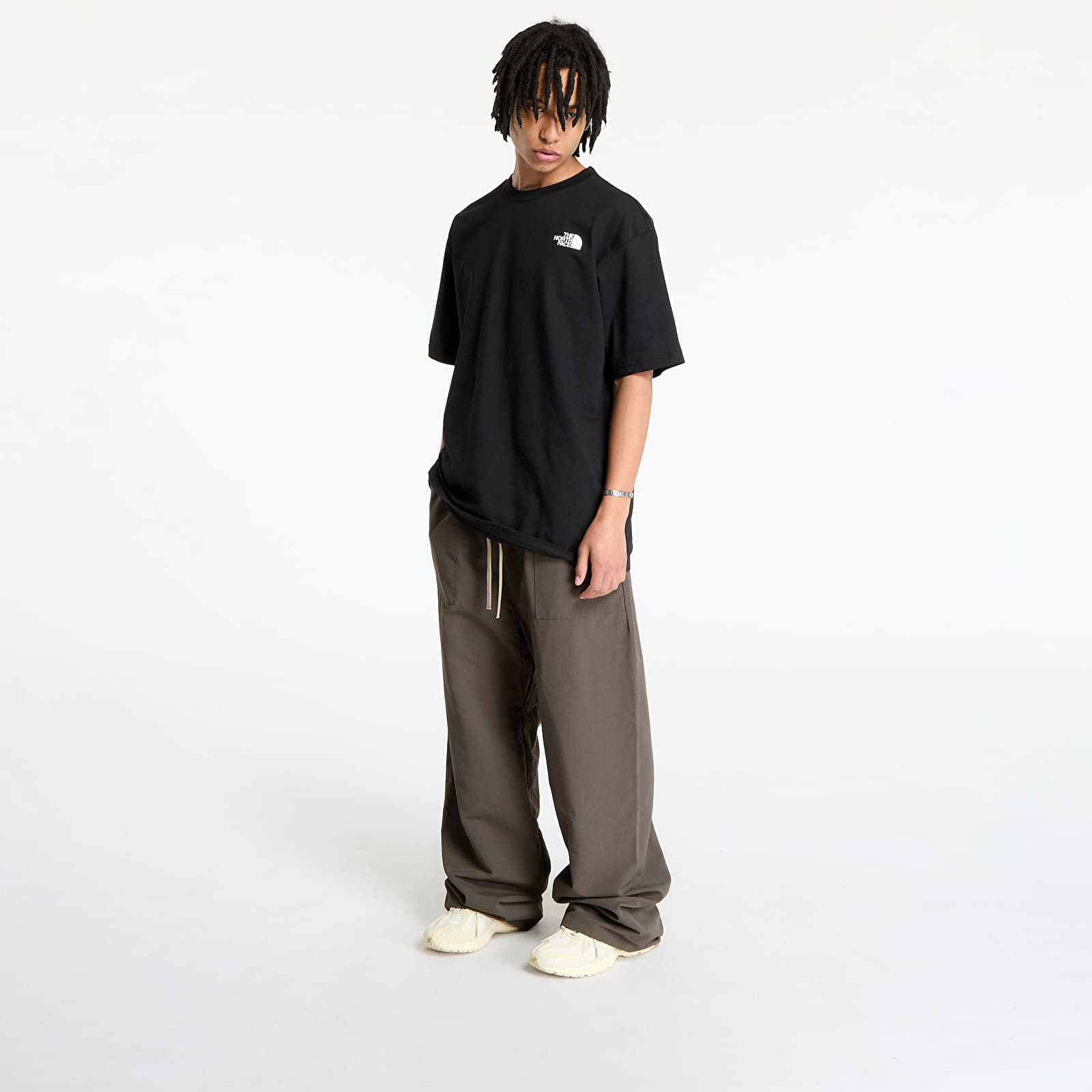 Meeste T-särgid The North Face Shortsleeve Nse Oversized Tee UNISEX TNF Black