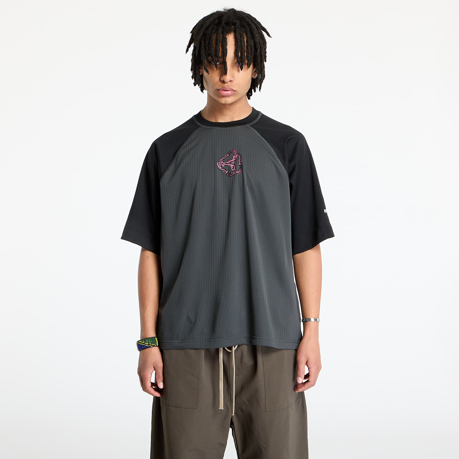 Meeste T-särgid The North Face Nse Shortsleeve Dotknit Tee UNISEX Asphalt Grey/ TNF Black