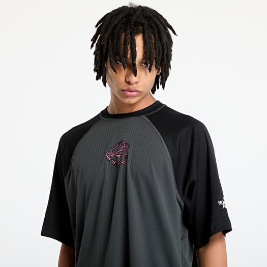 【THE NORTH FACE】M S NSE L S R TEE The North Face Box NSE Long Sleeve Tee TNF Medium Grey