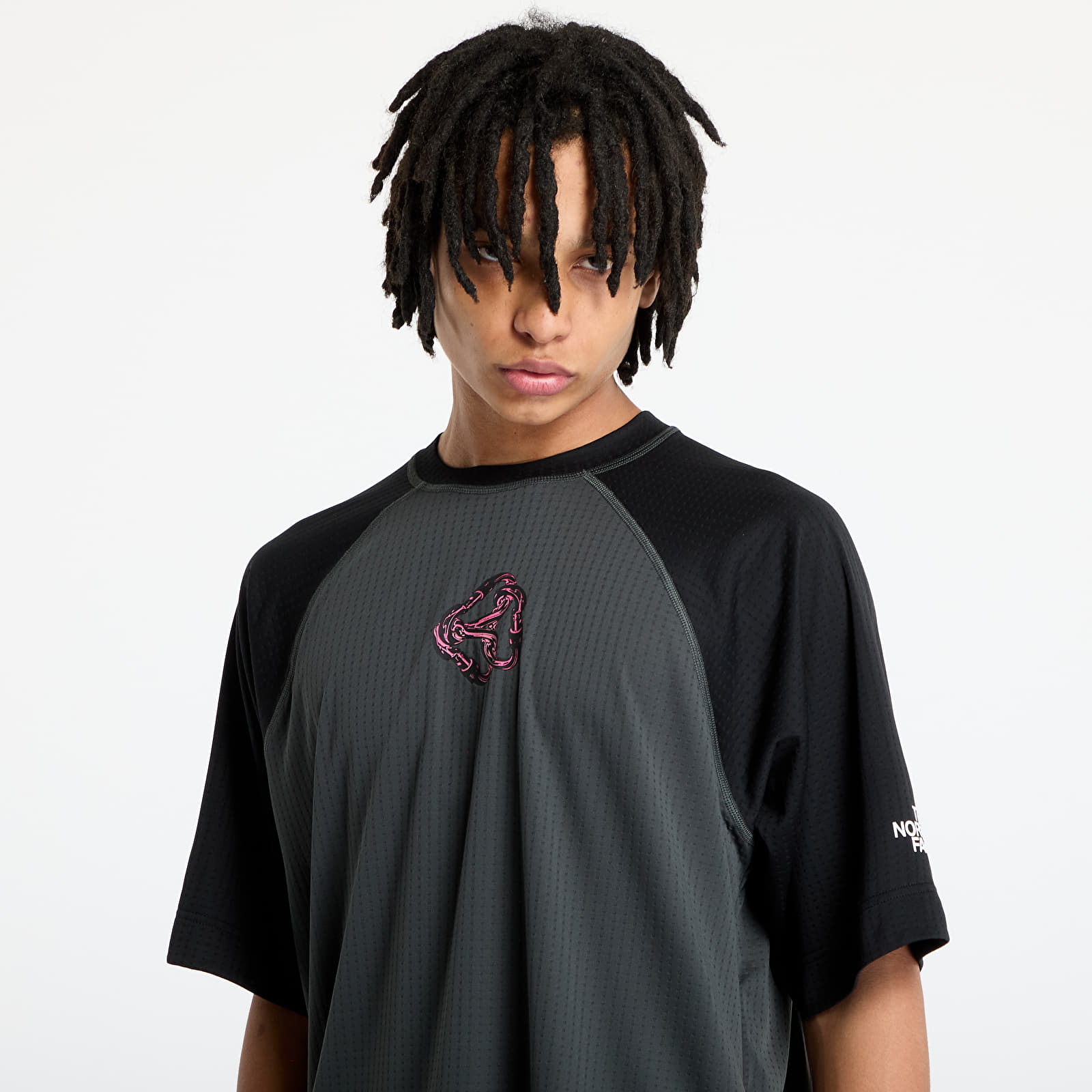 Meeste T-särgid The North Face Nse Shortsleeve Dotknit Tee UNISEX Asphalt Grey/ TNF Black