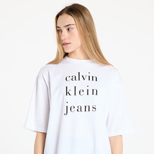 Dames T-shirts Calvin Klein Jeans Short Sleeve Logo Tee White Queens