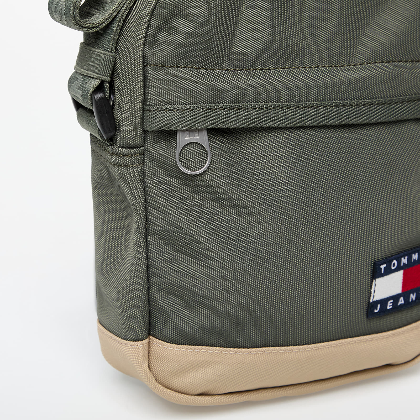 Sacs à bandoulière Tommy Jeans Ess Daily Square Bag Green
