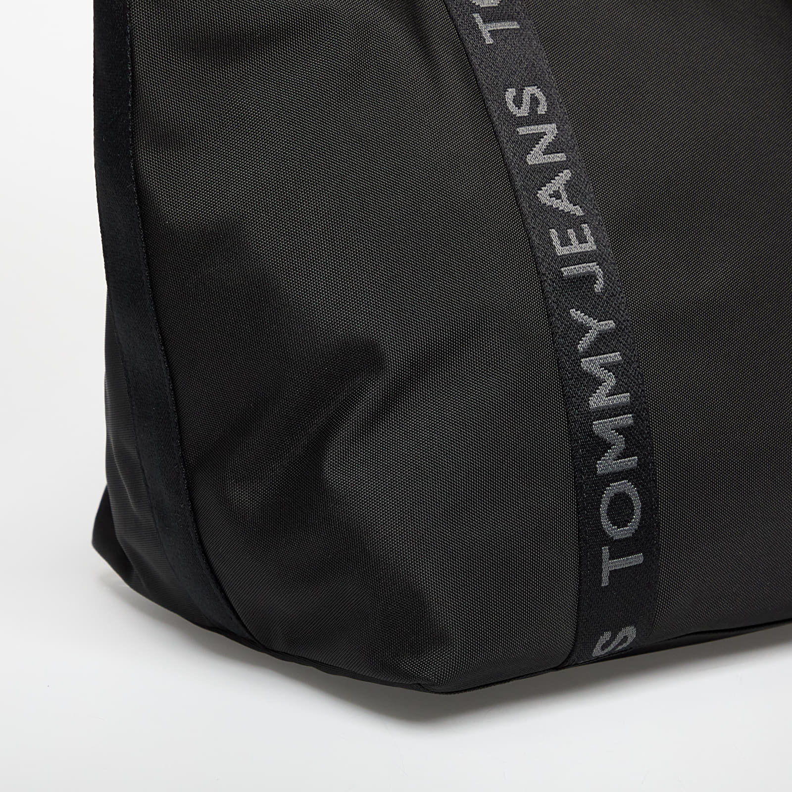 Sacs à bandoulière Tommy Jeans Ess Daily Tote Black
