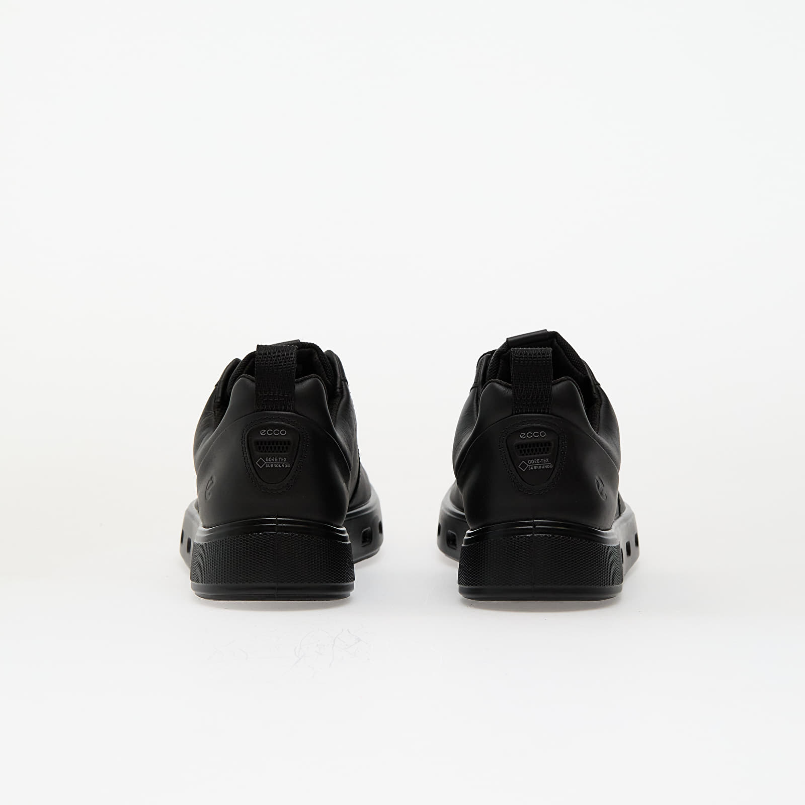 Men's sneakers and shoes ECCO Street 720 M Black