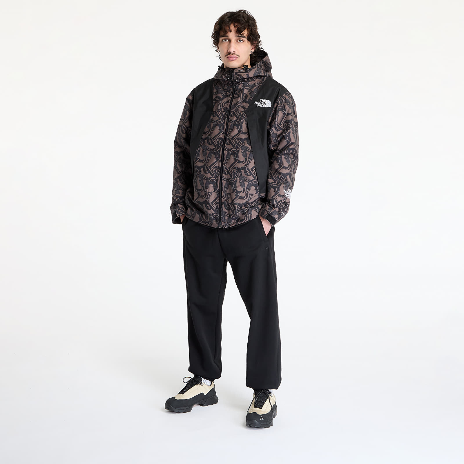 Herren-Windjacken The North Face Nse Shell Jacket UNISEX Print Smokey Brown Carabiner