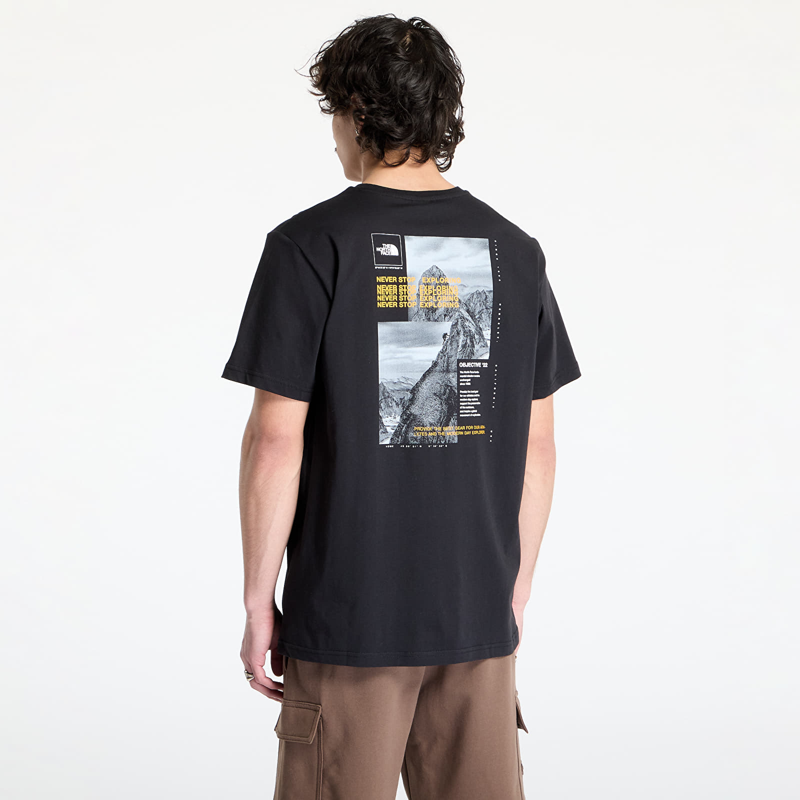 Meeste T-särgid The North Face Shortsleeve Collage Tee TNF Black/ Summit Gold