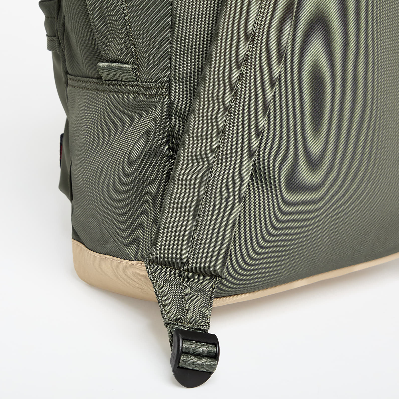 Mochilas para hombres Tommy Jeans Ess Daily Dome Backpack Green