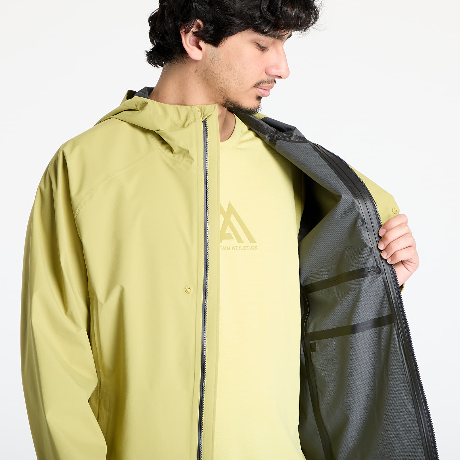 Мужские плащи The North Face Ma Waterproof Jacket Dark Pistachio