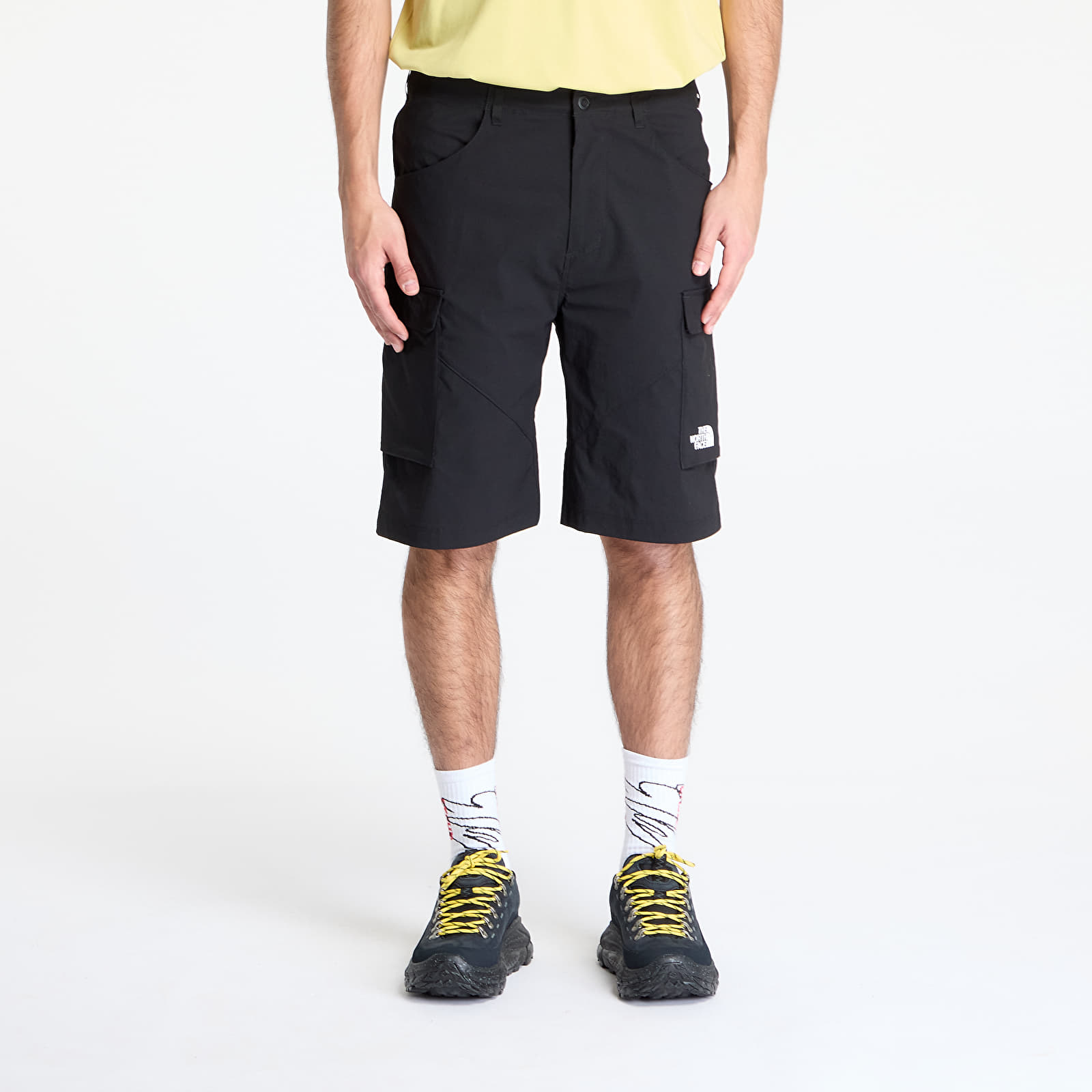 Men's shorts The North Face Exploration Cargo Short TNF Black