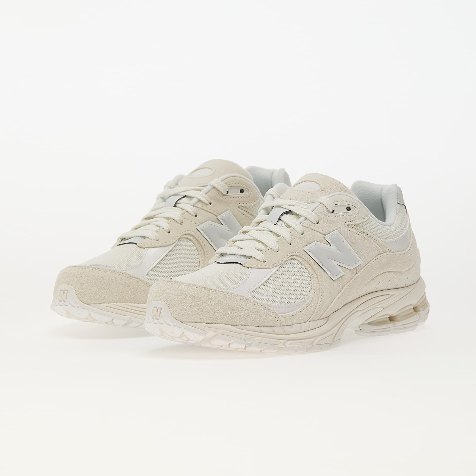 Men's sneakers and shoes New Balance 2002R Sea Salt