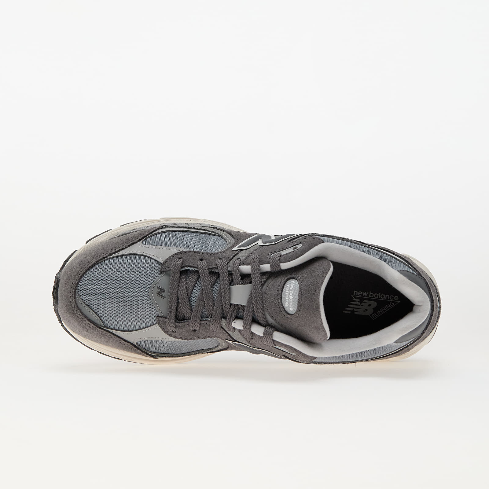 Men's sneakers and shoes New Balance 2002R Castlerock