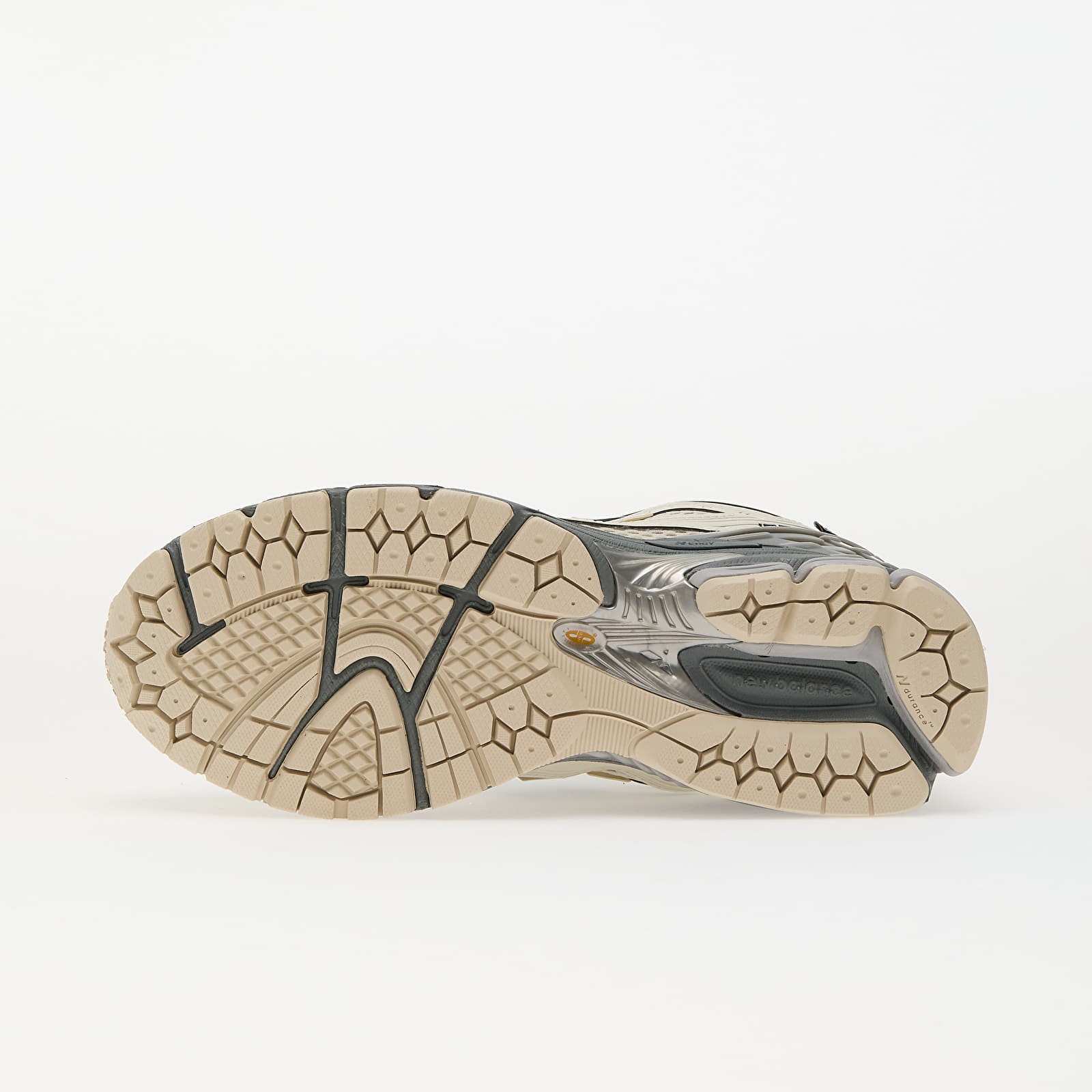 Men's sneakers and shoes New Balance 1906 Linen