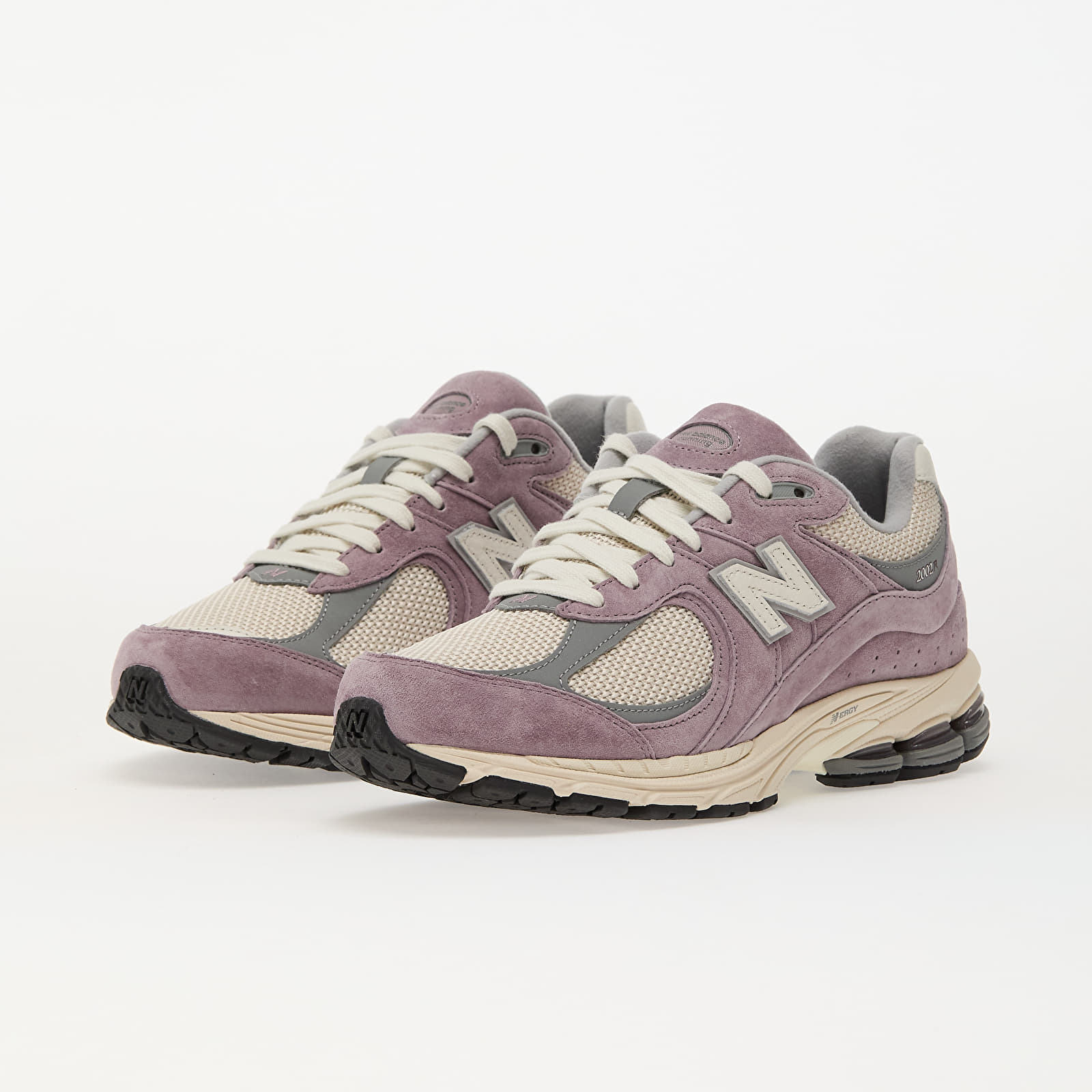 Мъжки маратонки и обувки New Balance 2002R Ice Wine