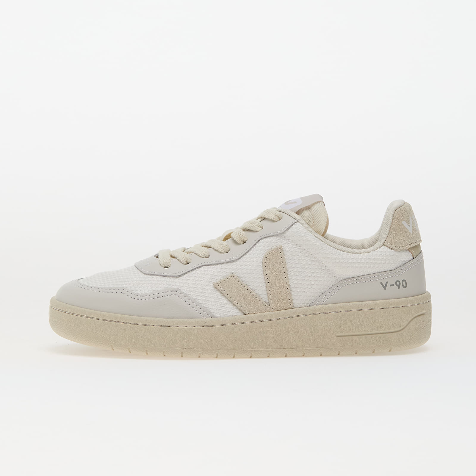 Zapatillas y zapatos de mujer Veja W V-90 B-Mesh White_Pierre