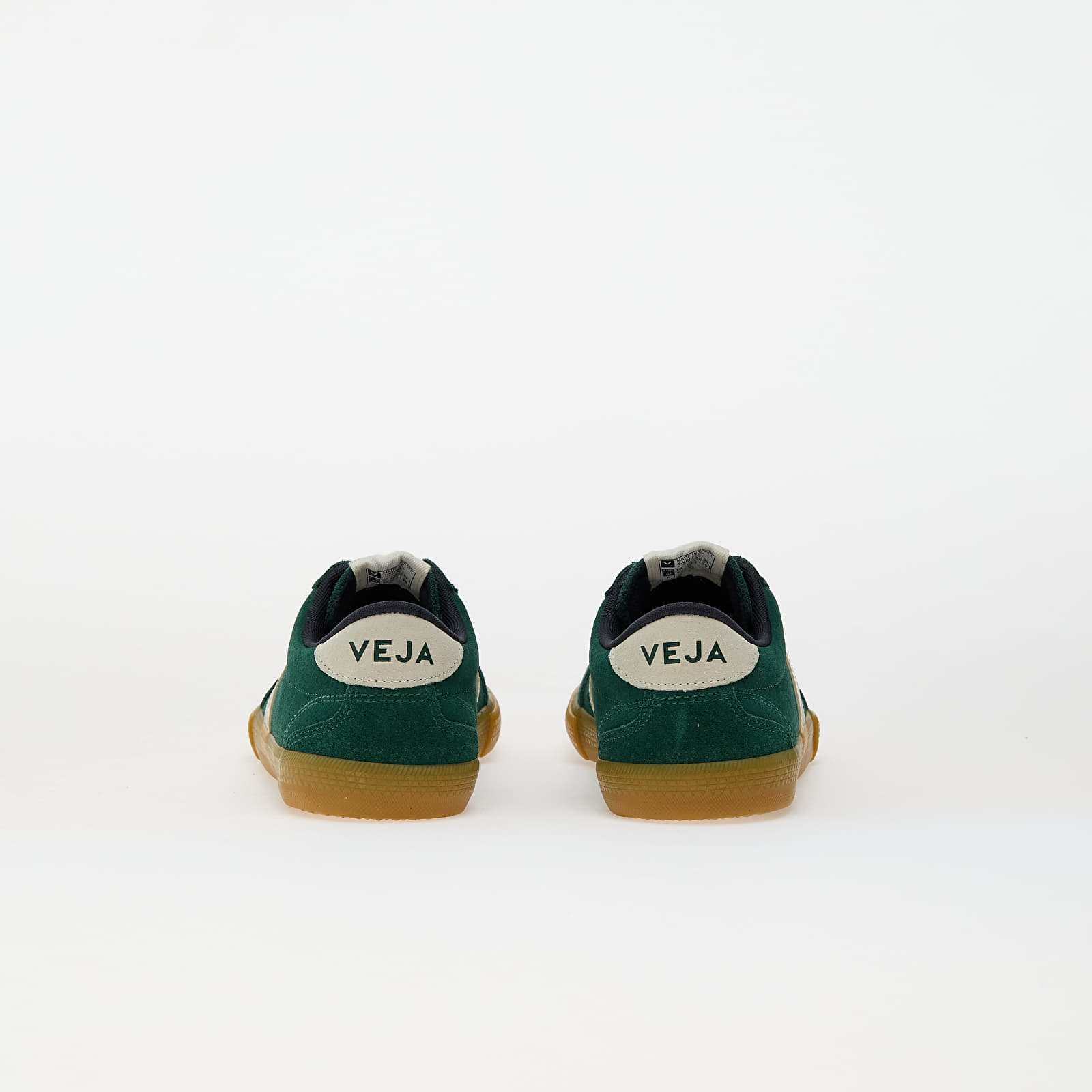 Men's sneakers and shoes Veja Volley Suede Poker_Pierre