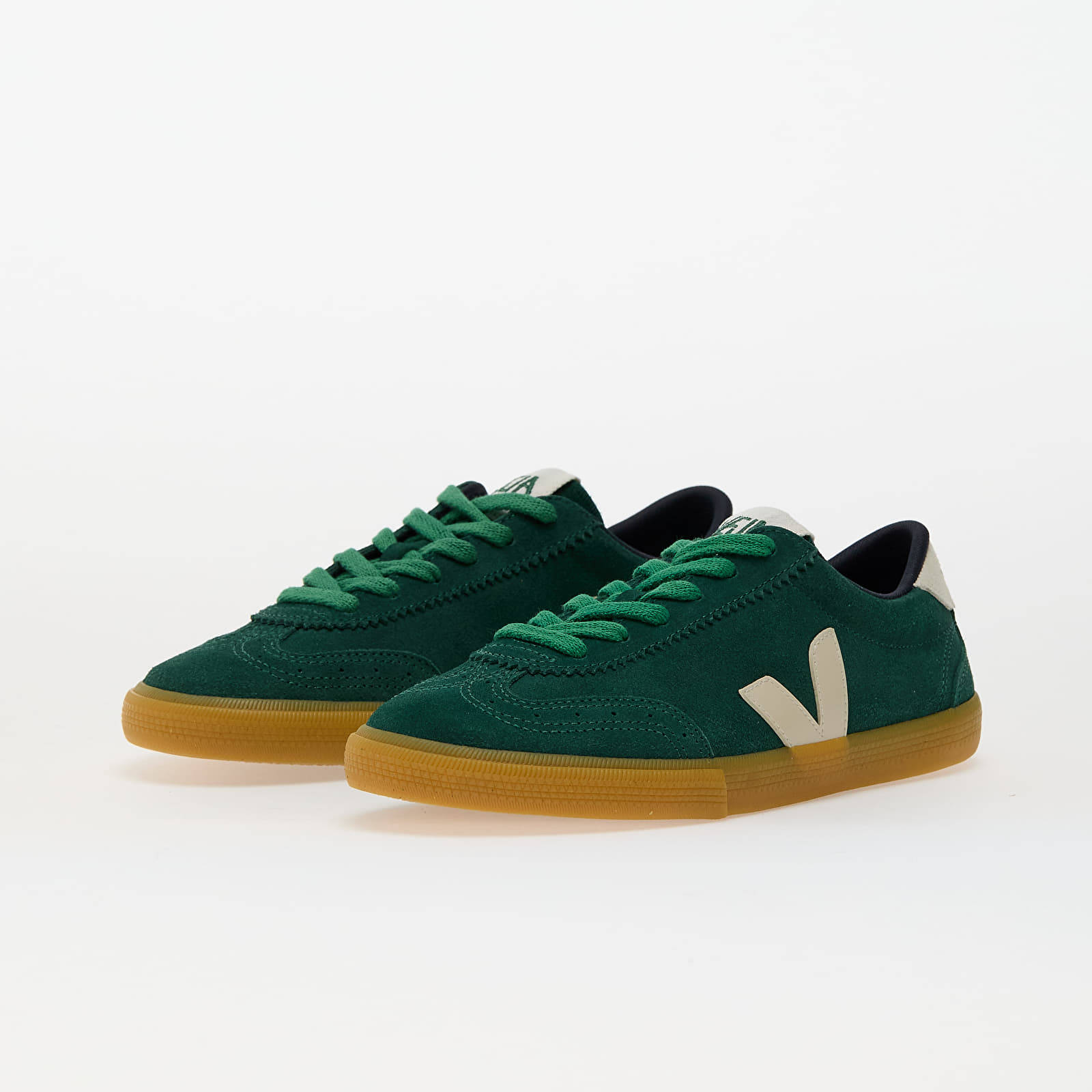 Women's sneakers and shoes Veja W Volley Suede Poker_Pierre
