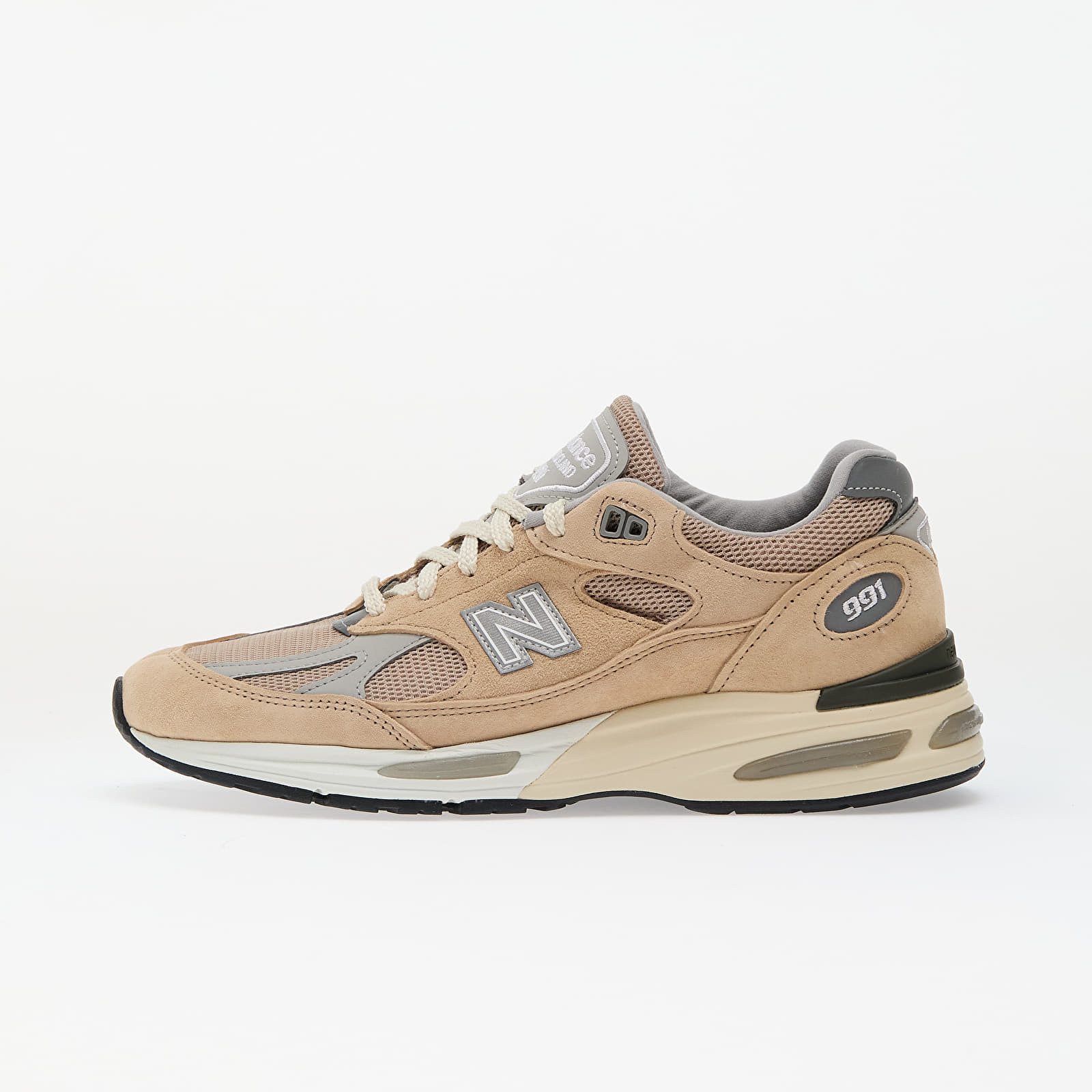 Чоловіче взуття New Balance 991 Beige