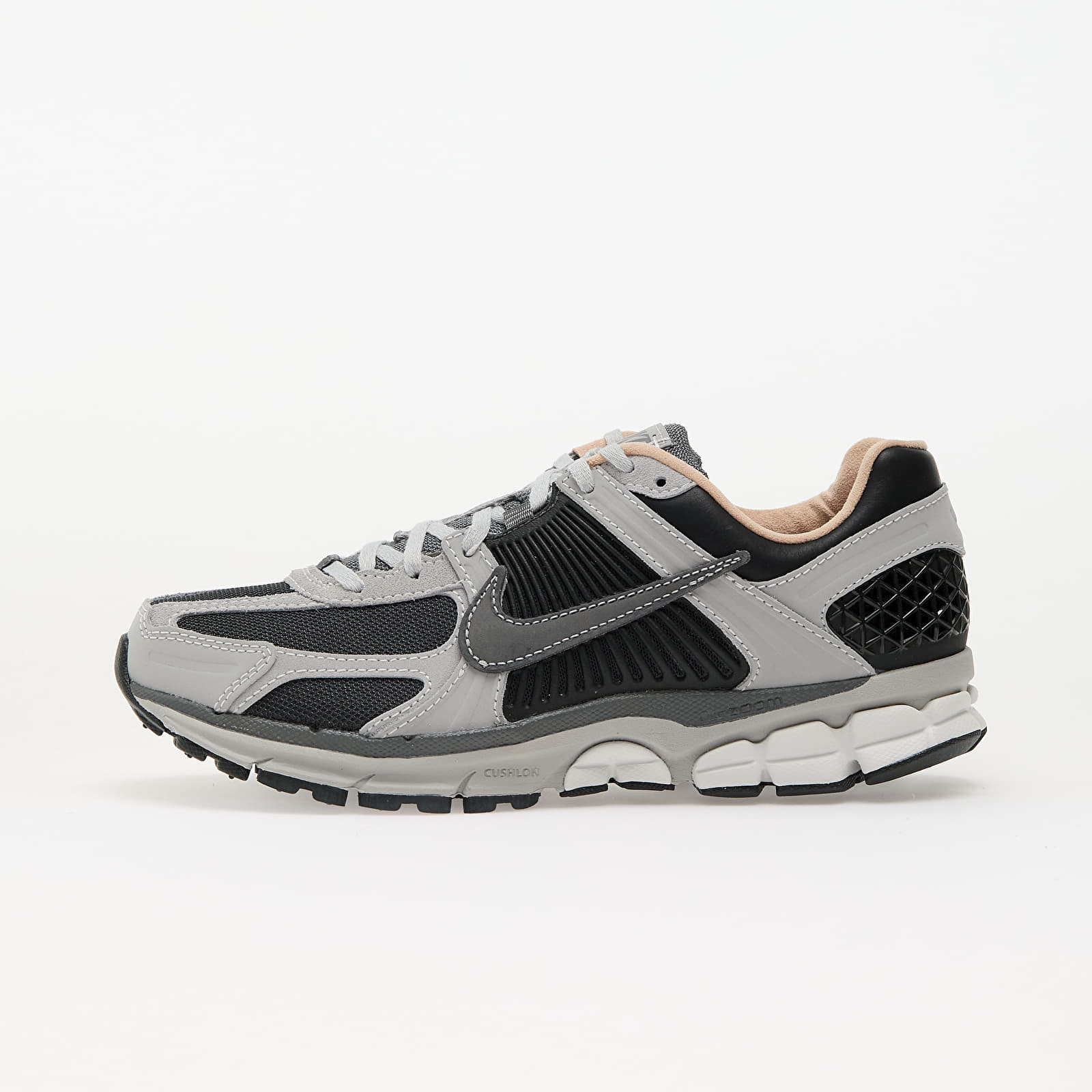 Meeste tossud ja kingad Nike Zoom Vomero 5 Dk Smoke Grey/ Smoke Grey-Lt Smoke Grey