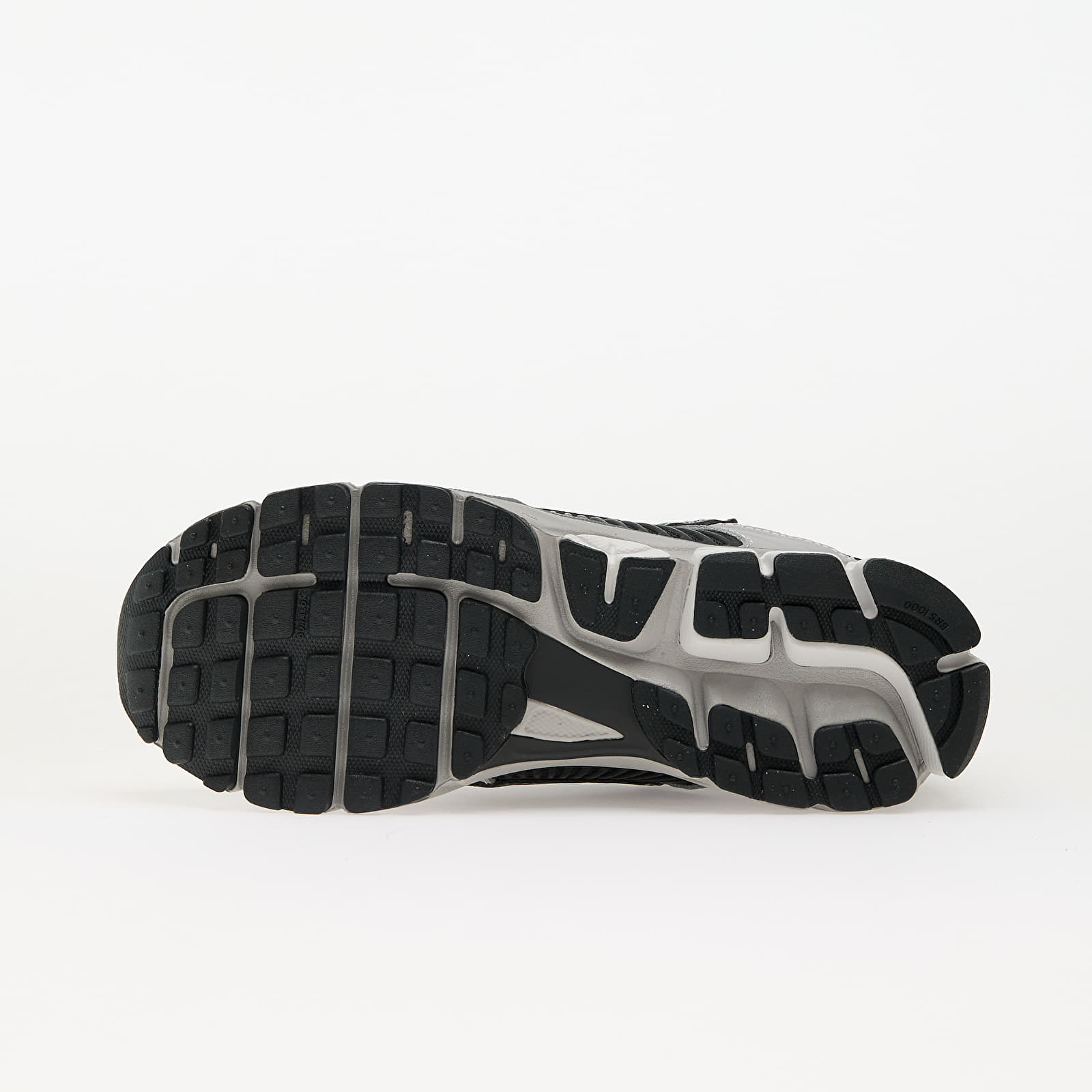 Meeste tossud ja kingad Nike Zoom Vomero 5 Dk Smoke Grey/ Smoke Grey-Lt Smoke Grey